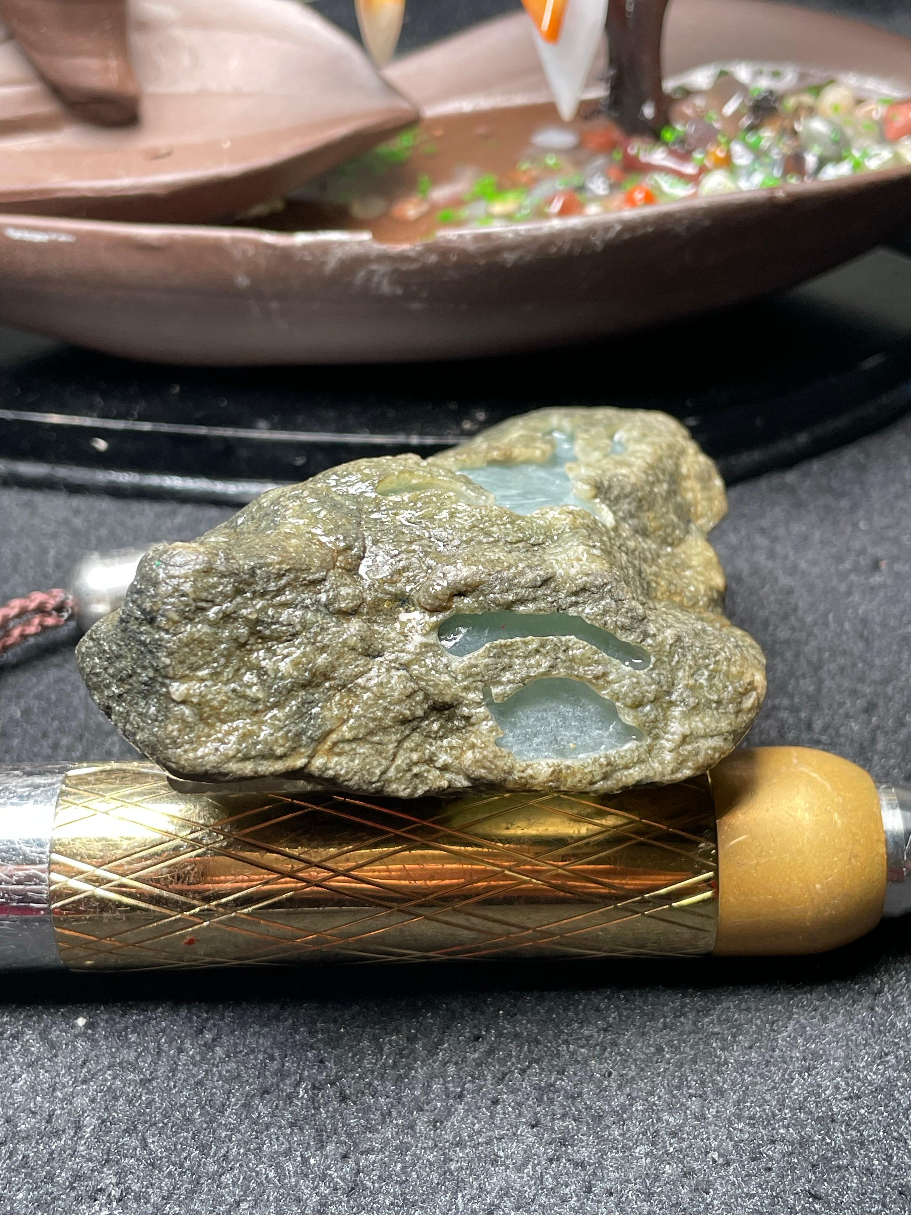 莫西沙开窗冰底飘花牌子料（yc505265）