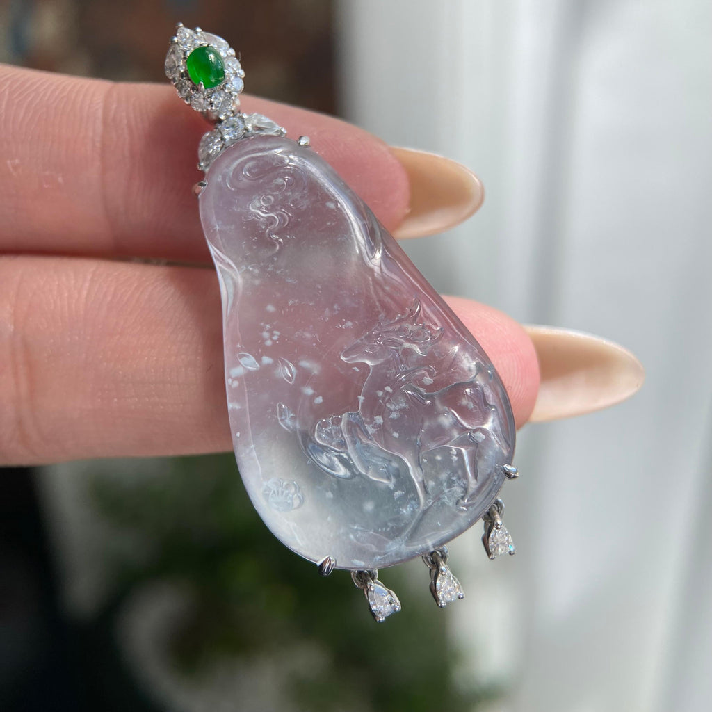 18k金钻镶冰玻种雪花棉小鹿吊坠（yc209963）