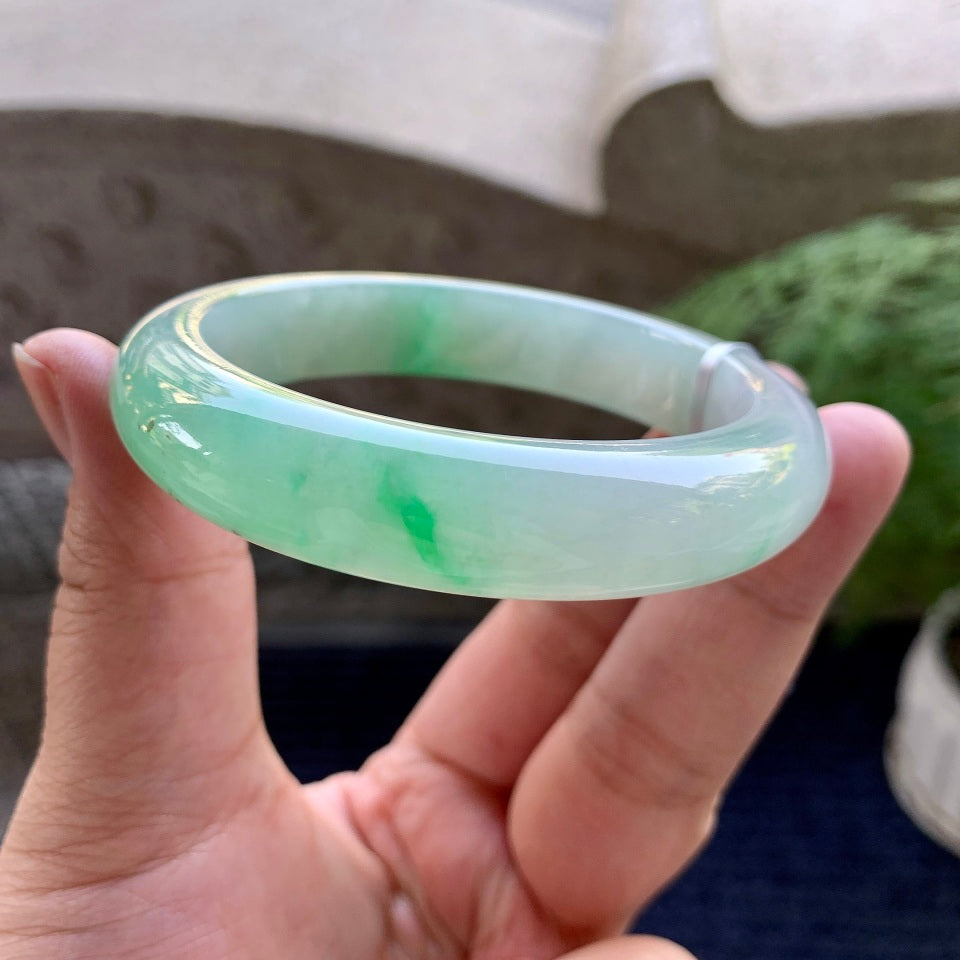 细糯种飘绿平安镯（57.8mm）（yc098523）