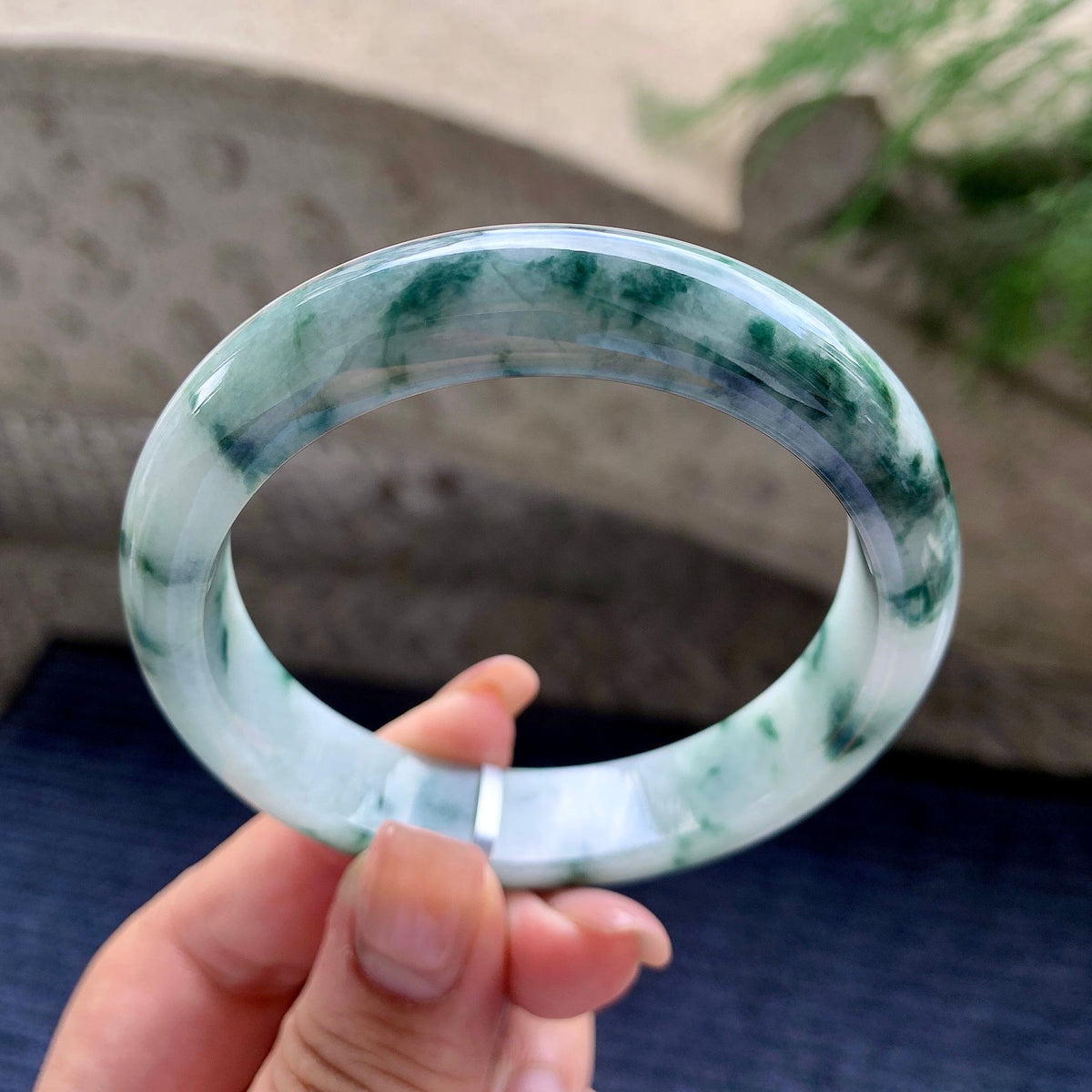 细糯种飘蓝花正圈平安镯 57.2圈口 天然缅甸A货翡翠（yc537895）