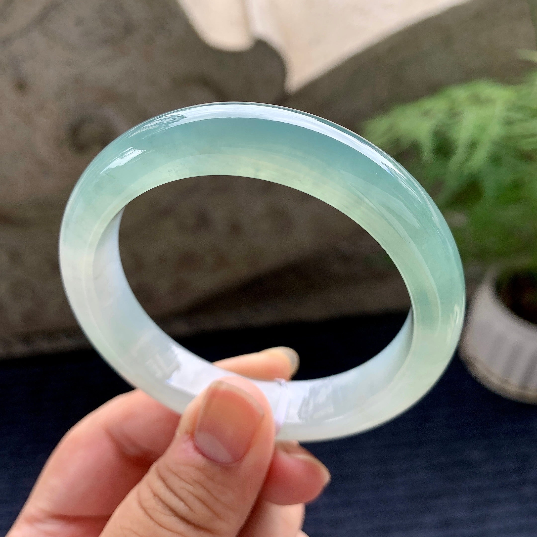 糯冰种蓝水平安镯（56.2mm）（yc117936）