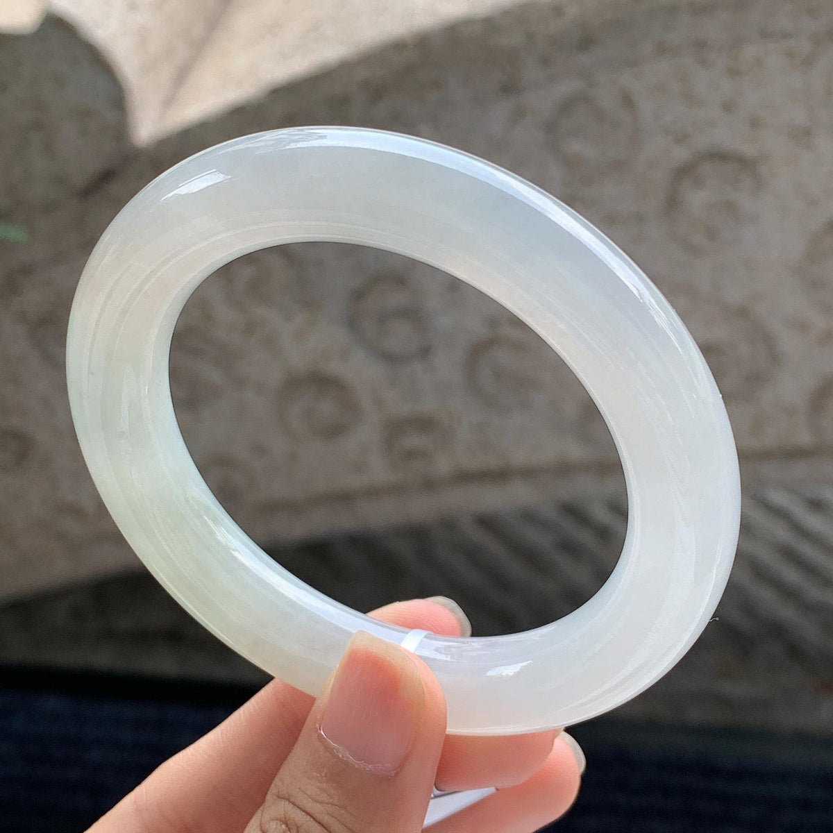 糯冰种 带色圆条手镯 56.5圈 天然缅甸A货翡翠（yc699572）