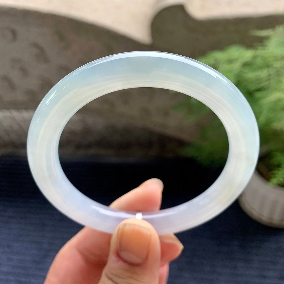 糯冰种淡晴底圆条手镯（57.4mm）（yc096273）