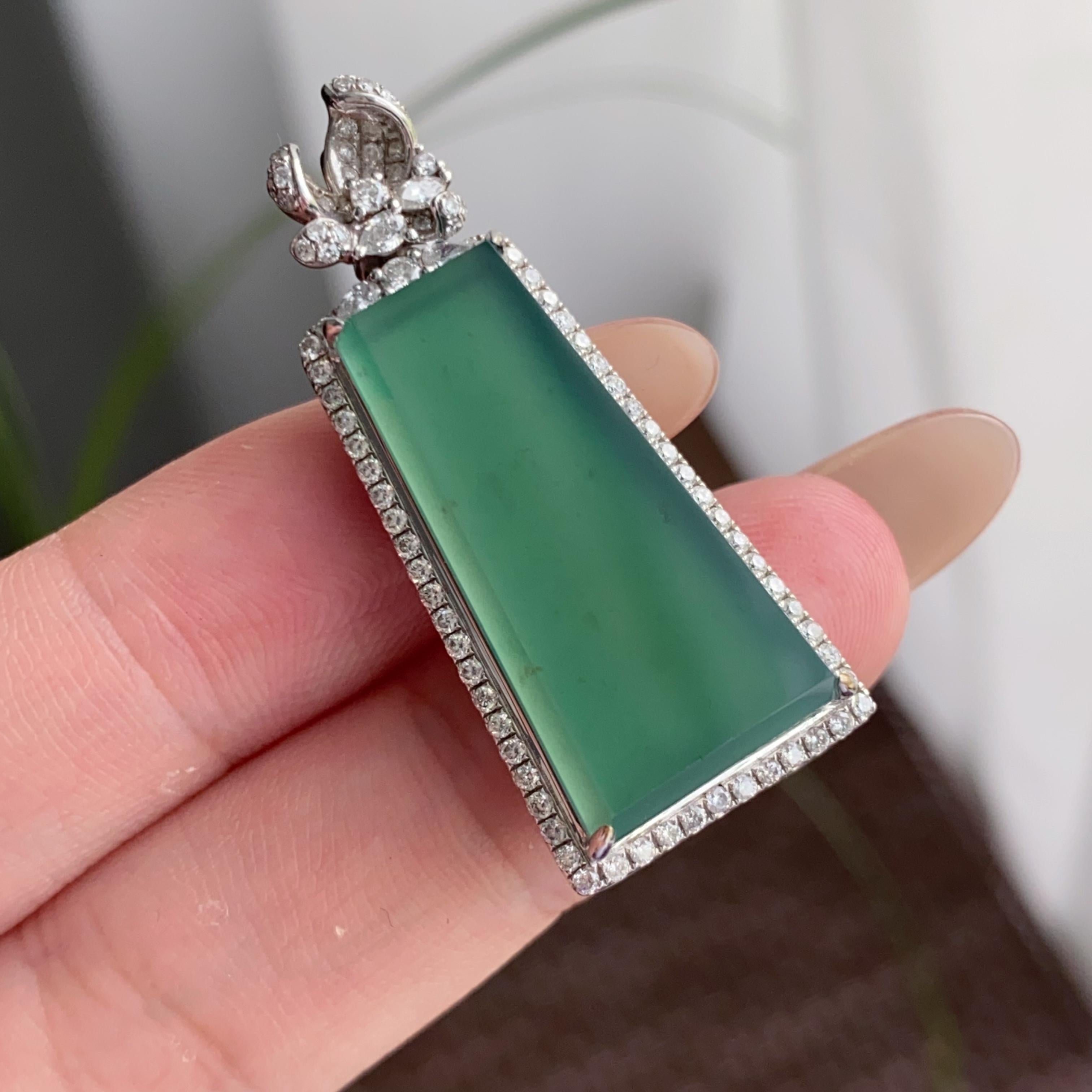 18k金钻镶冰种湖水绿无事牌吊坠（yc250216）