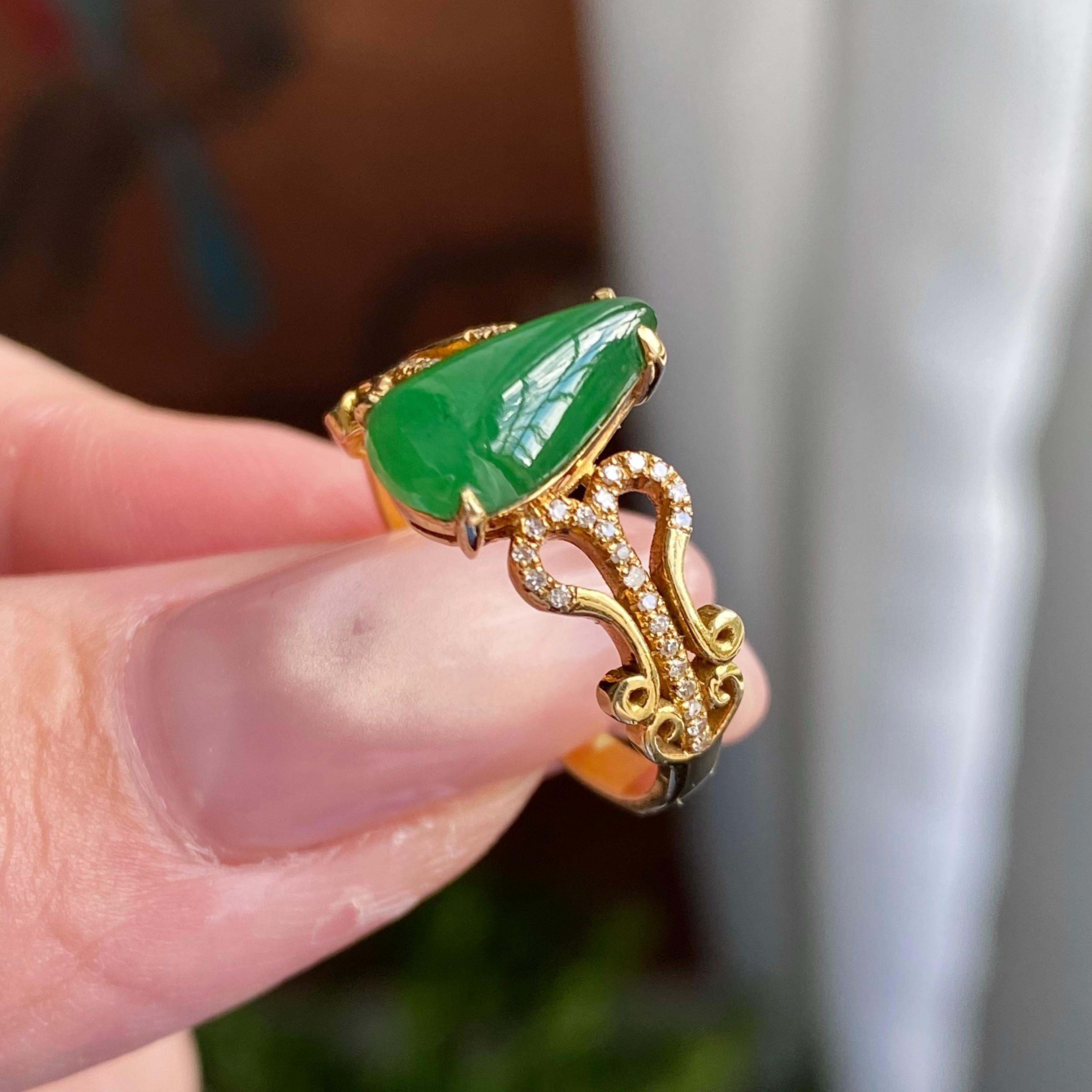 18k金钻镶冰种满绿水滴戒指（yc235123）