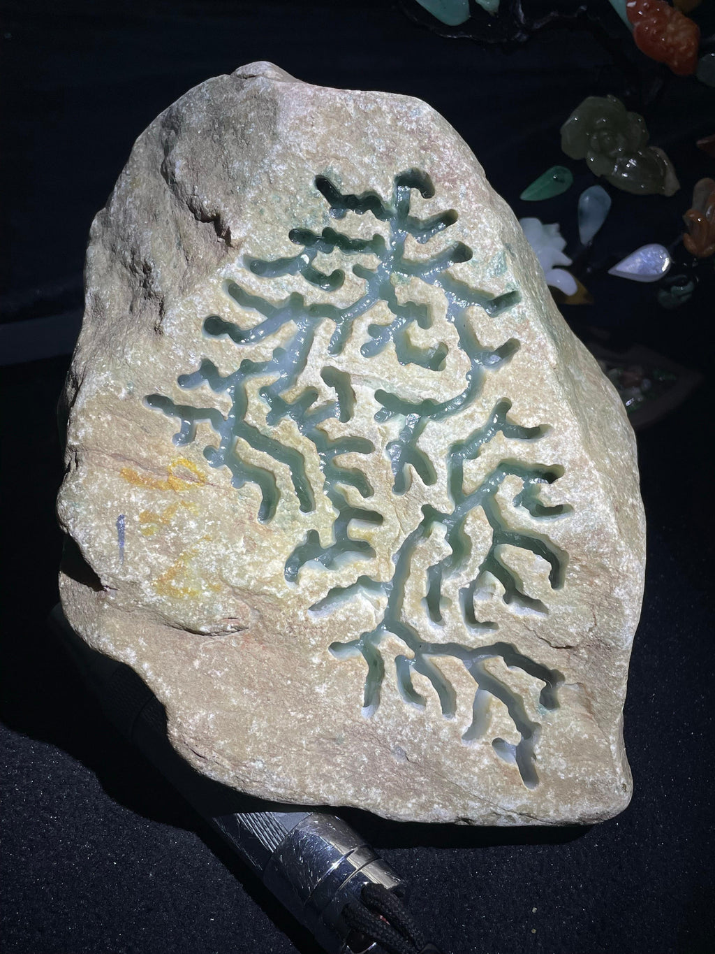木那开窗飘花手镯大料（yc703117）