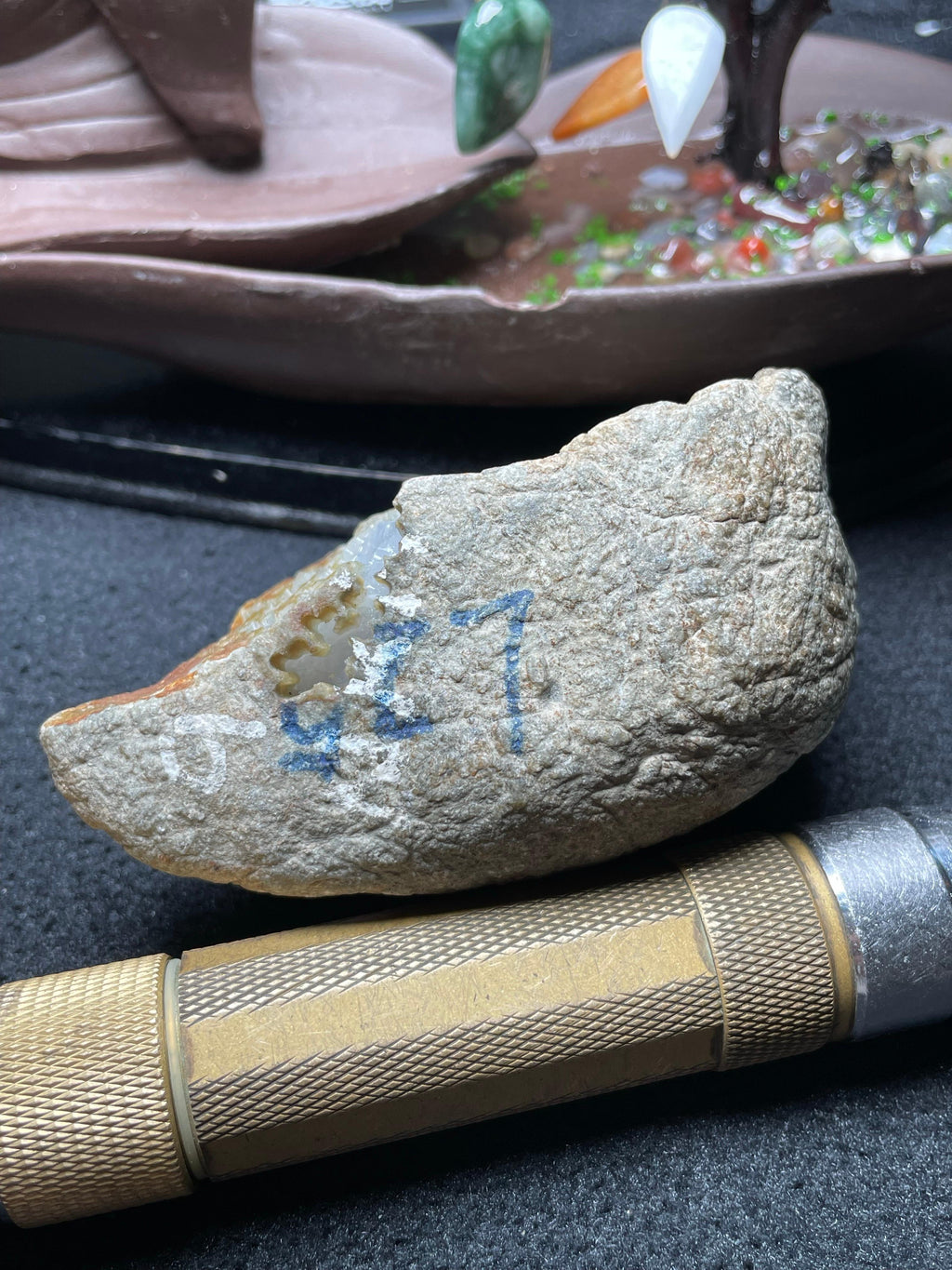 莫西沙开窗白冰料（yc533162）