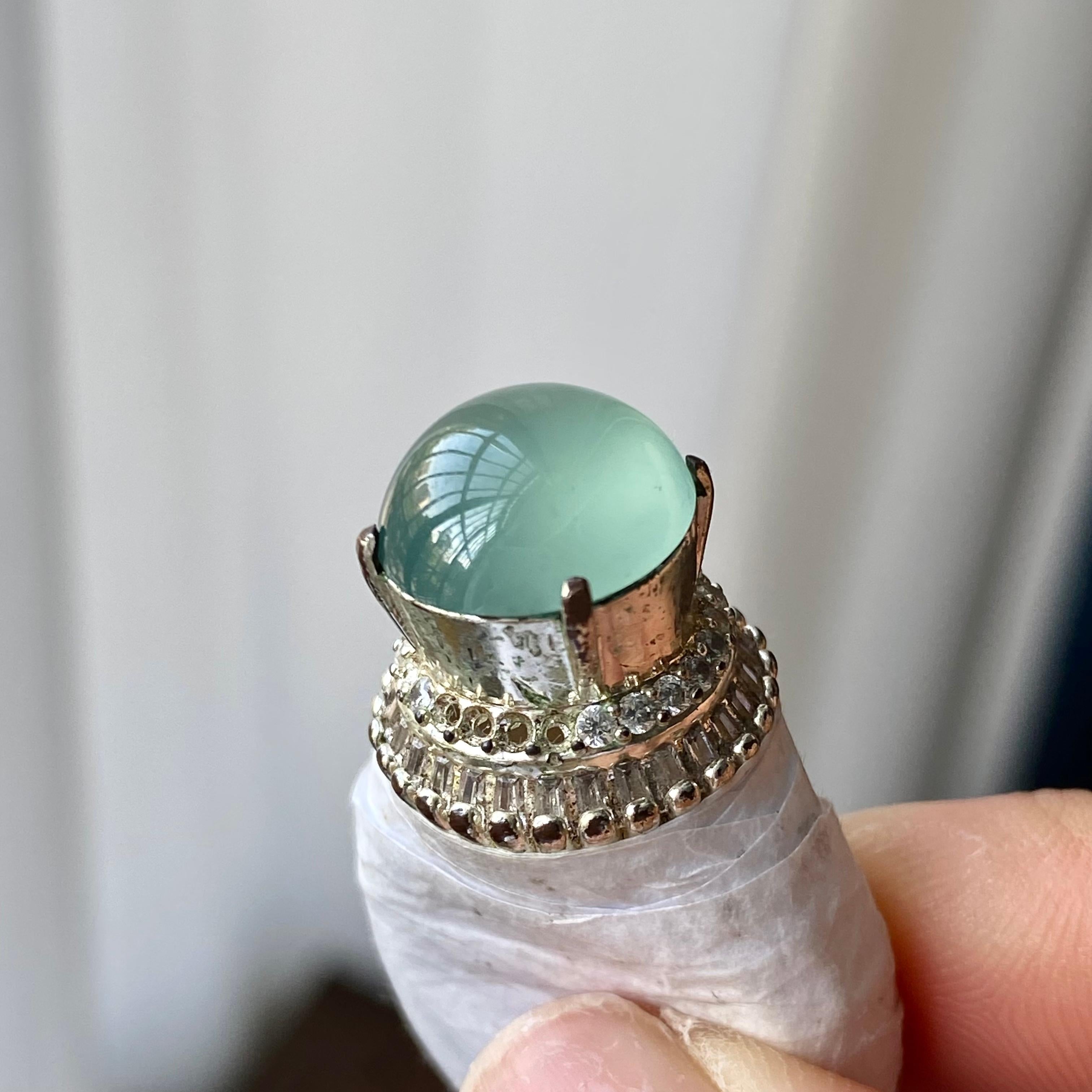 冰种晴底蛋面裸石（yc303873）