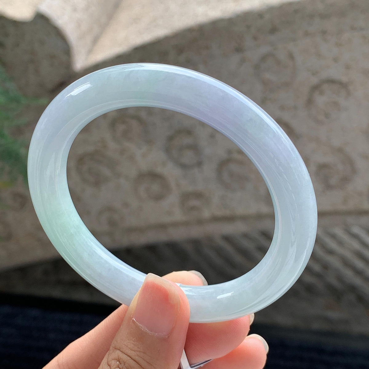细糯种 淡春彩圆条手镯 56圈 天然缅甸A货翡翠（yc699571）