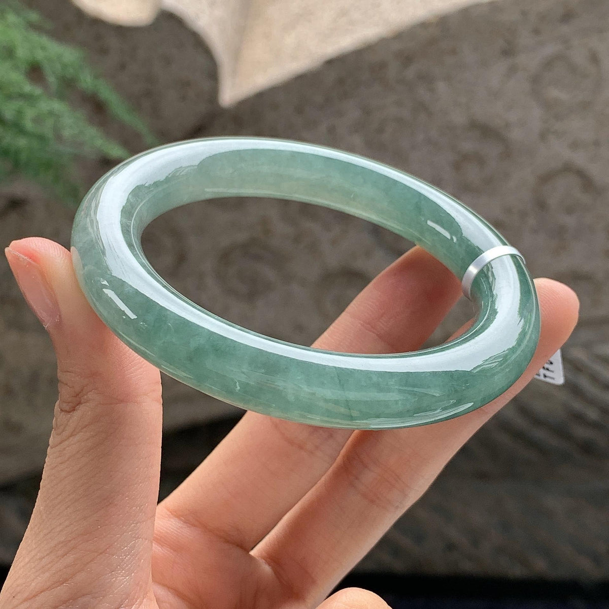 细糯种 湖水绿圆条手镯 54.5圈 天然缅甸A货翡翠（yc701175）