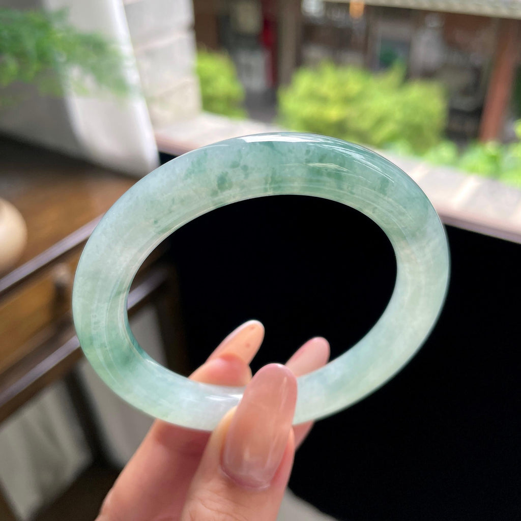 糯冰种绿飘花圆条 54.5圈 天然缅甸A货翡翠（yc703270）