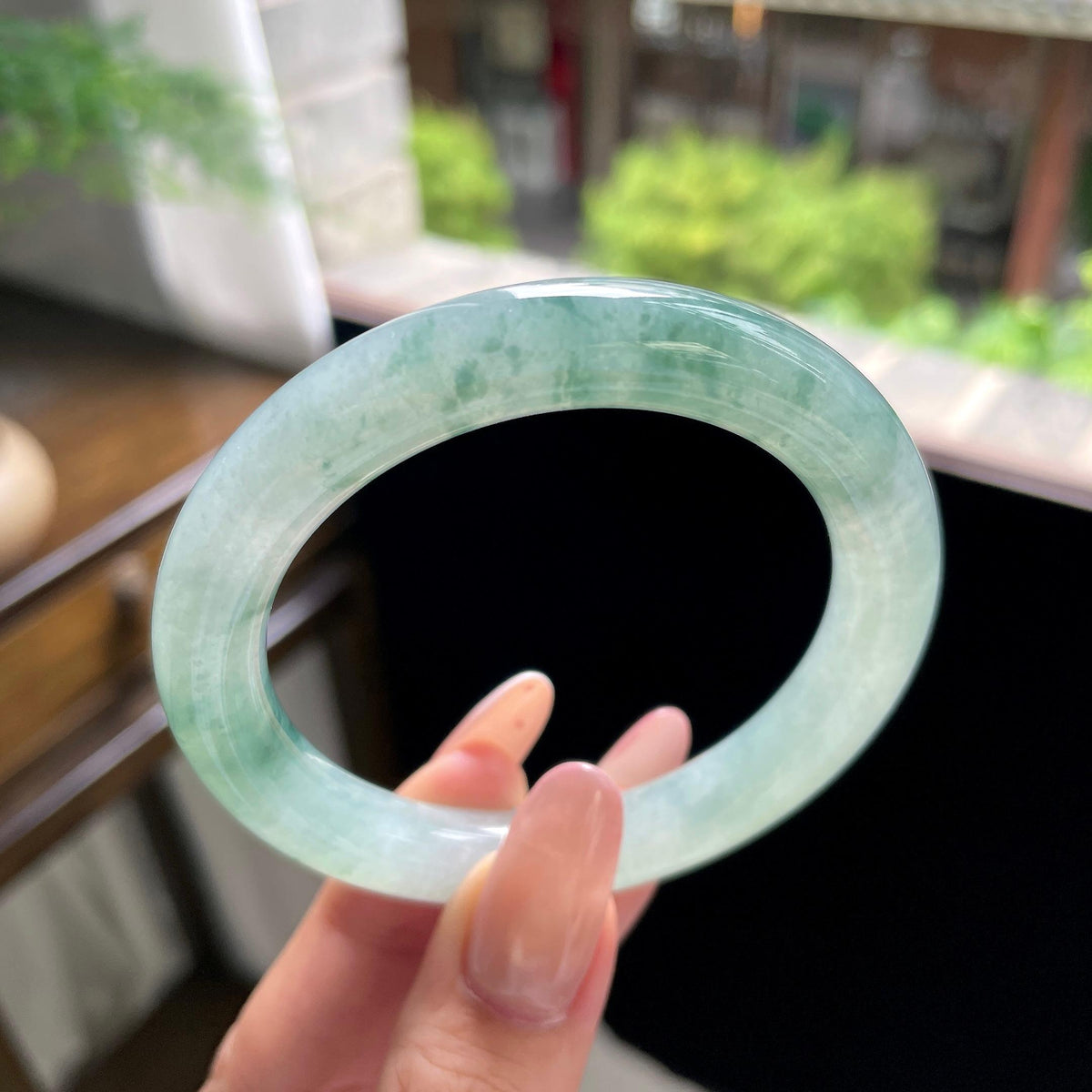糯冰种绿飘花圆条 54.5圈 天然缅甸A货翡翠（yc703270）