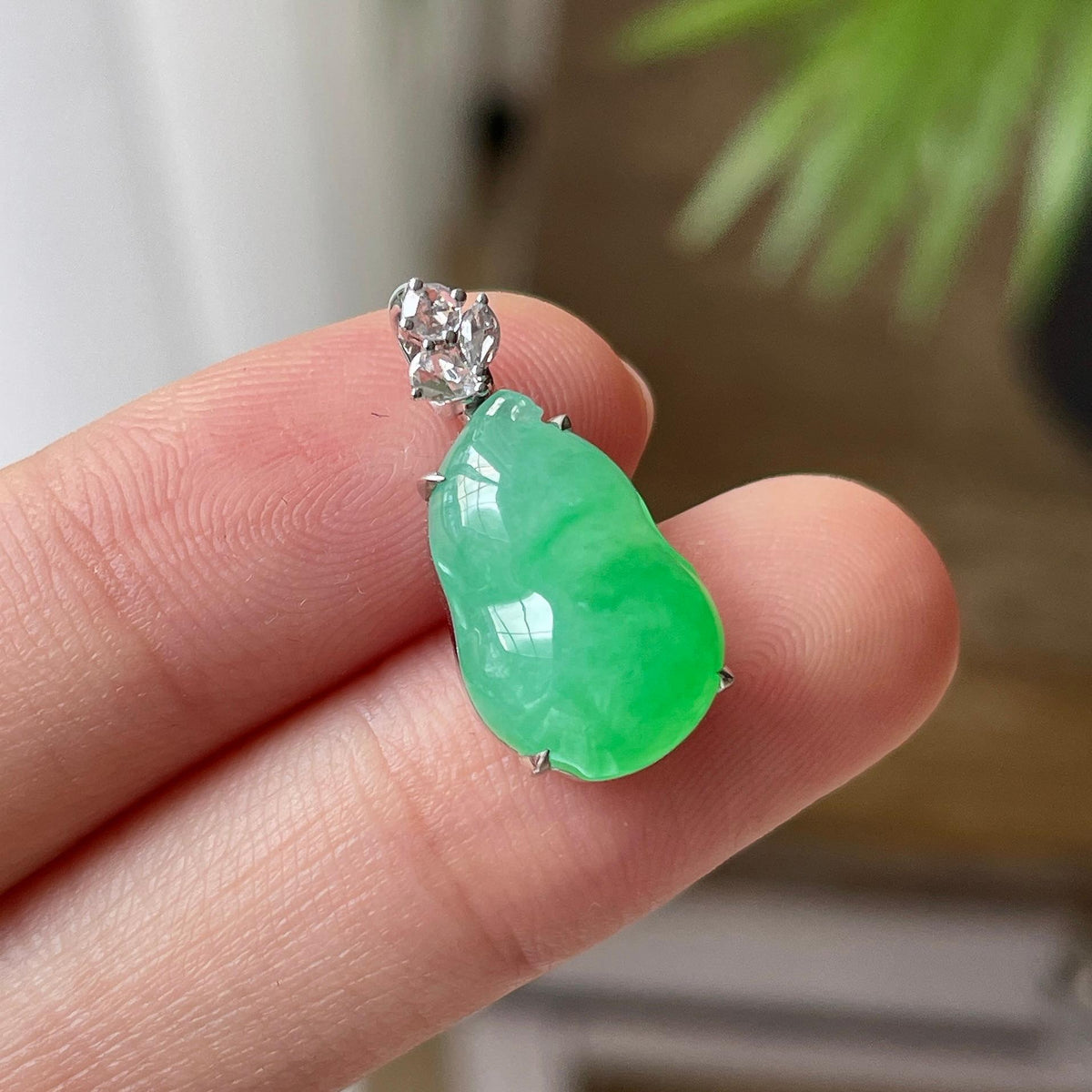 18K金镶糯冰种满绿葫芦吊坠（yc717301）