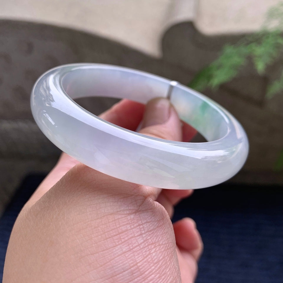 糯冰种飘绿花平安镯（54.4mm）（yc167762）