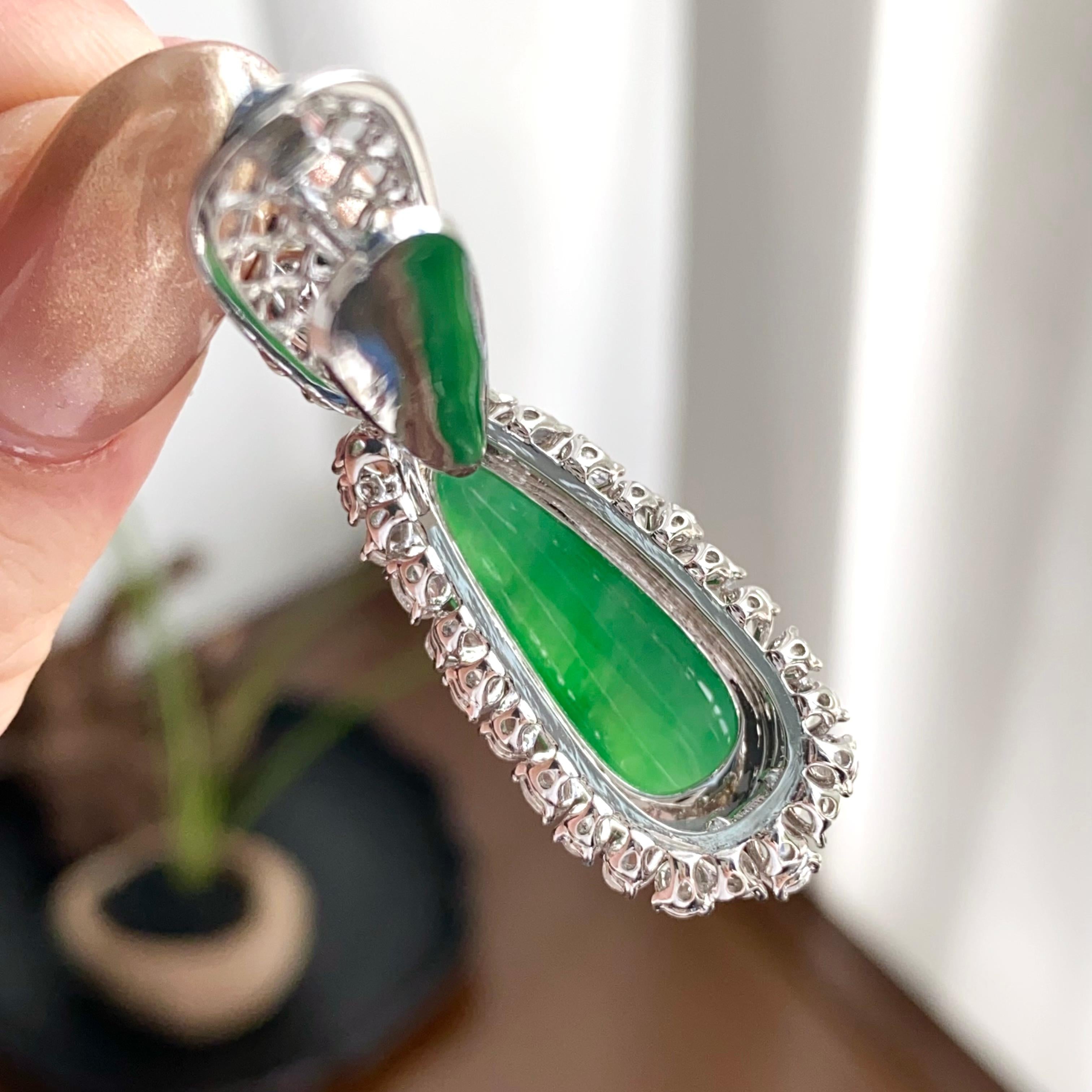 18k金钻镶冰种阳绿福豆吊坠（yc258284）