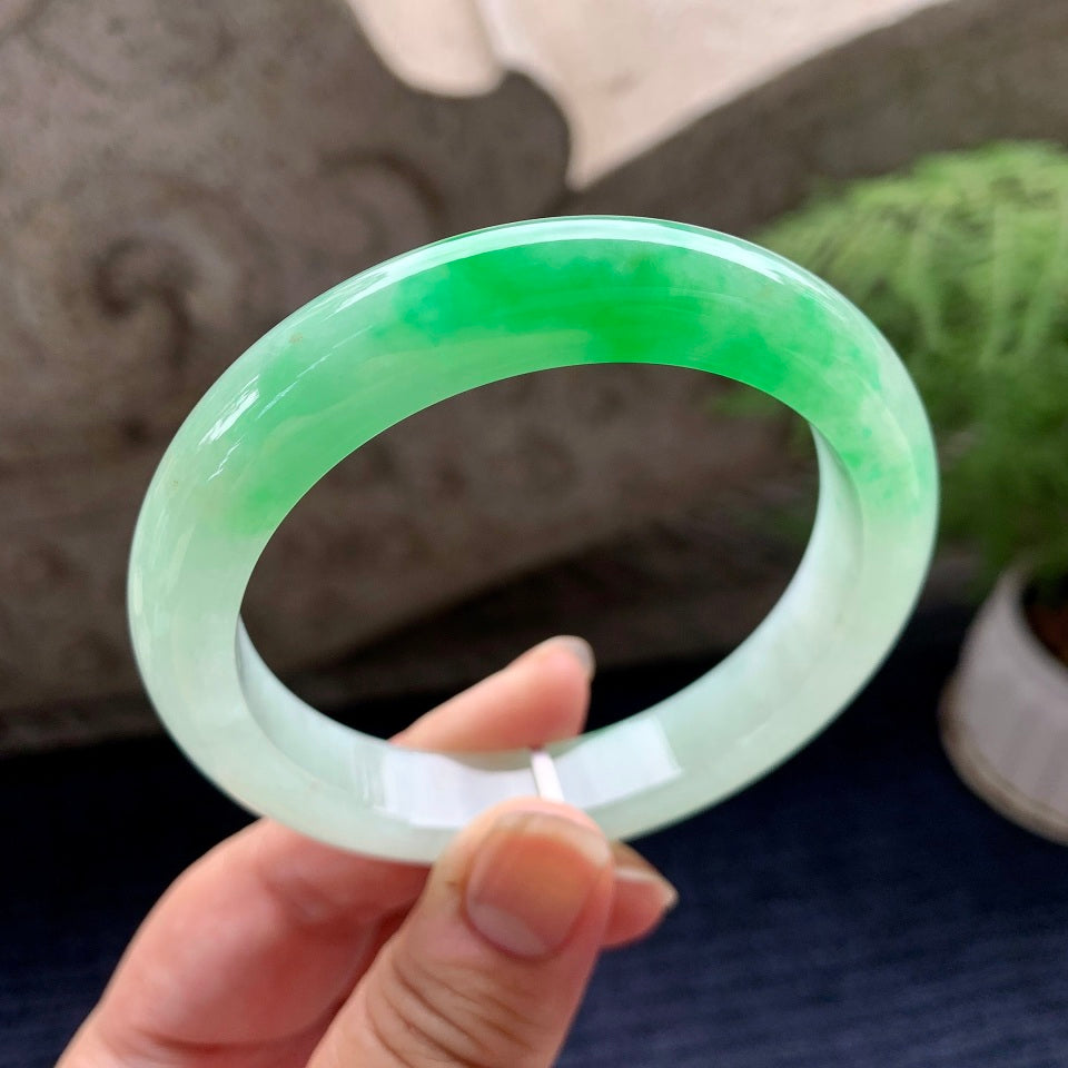 糯冰种飘阳绿平安镯（58.7mm）（yc090435）