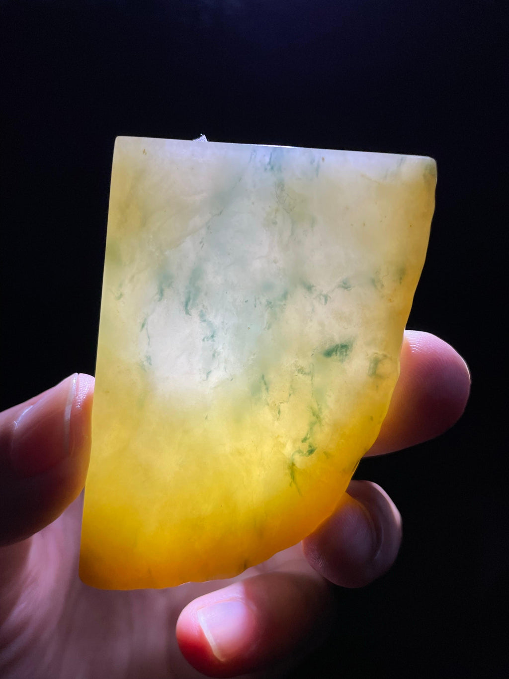 黄翡飘花随形牌子挂件料（yc709336）