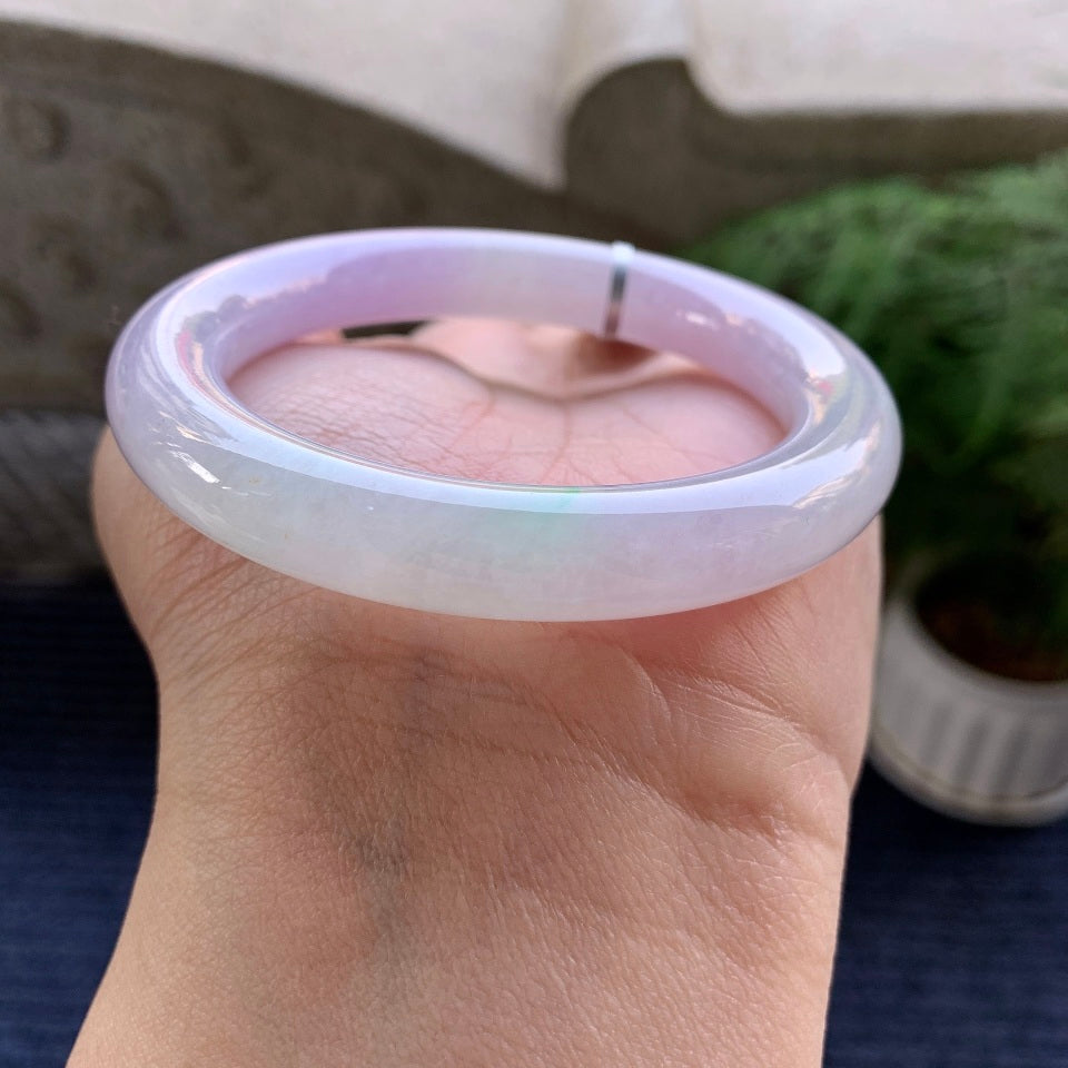 糯冰种紫罗兰飘绿花圆条手镯（55mm）（yc079318）
