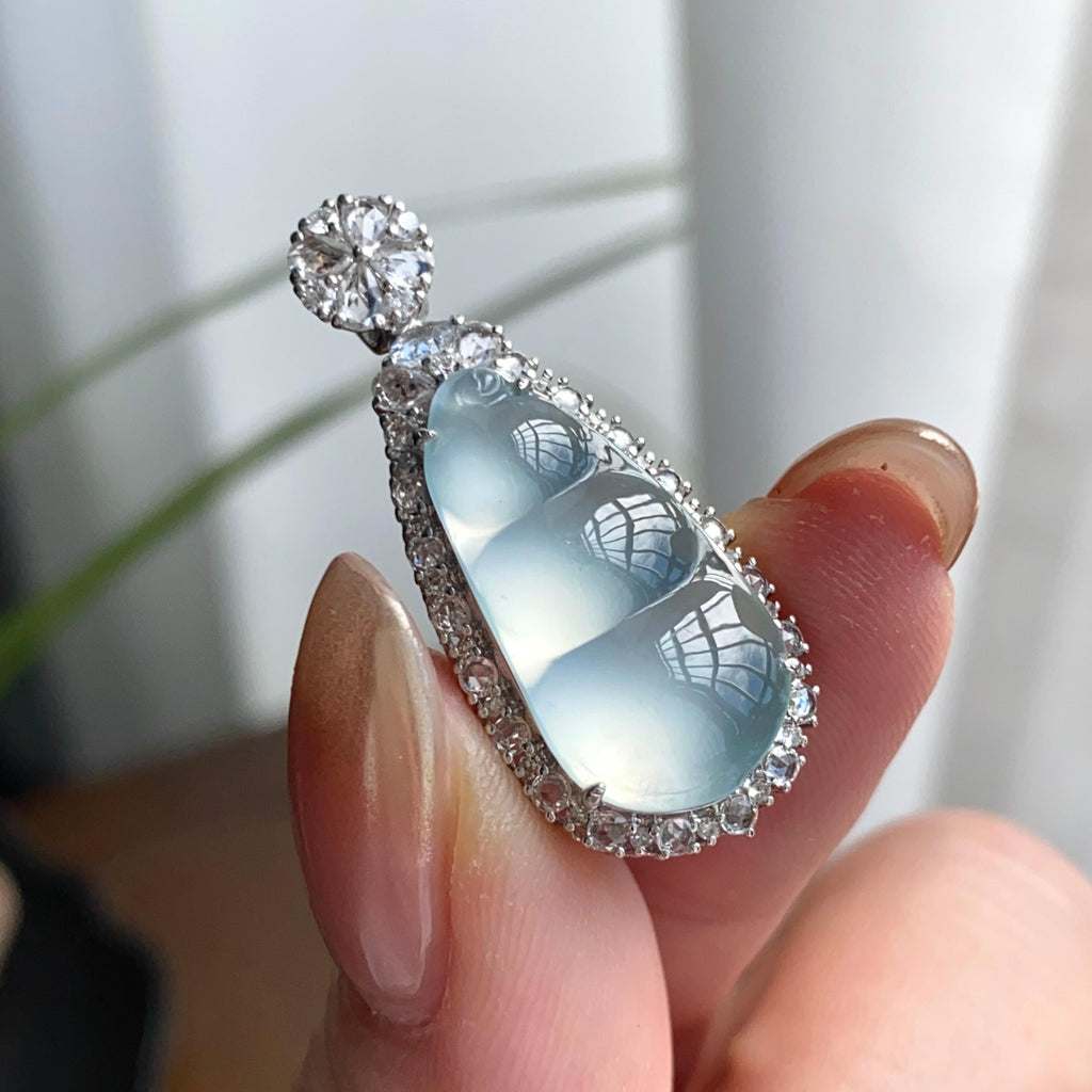 18k金钻镶冰玻种白月光福豆吊坠（yc262712）