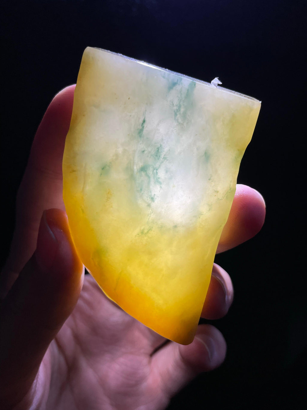 黄翡飘花随形牌子挂件料（yc709336）