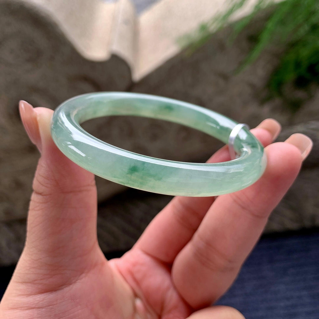 糯冰种晴底飘花圆条手镯 53.6圈口 天然缅甸A货翡翠（yc536199）