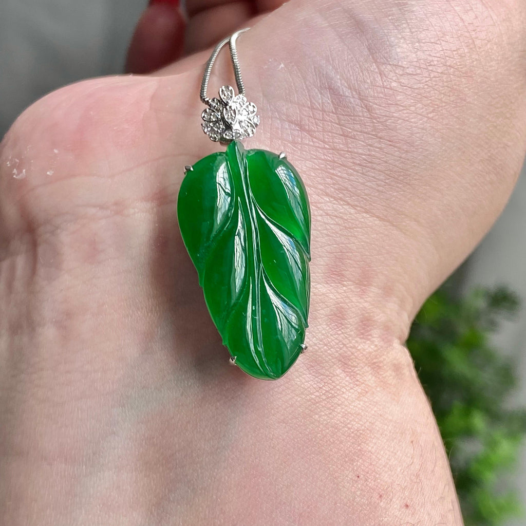 18k金钻镶冰种阳绿玉叶吊坠（yc204453）