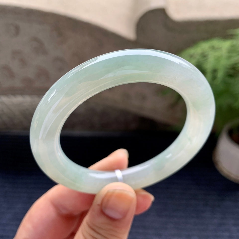 细糯种淡晴底圆条手镯（52.6mm）（yc088752）