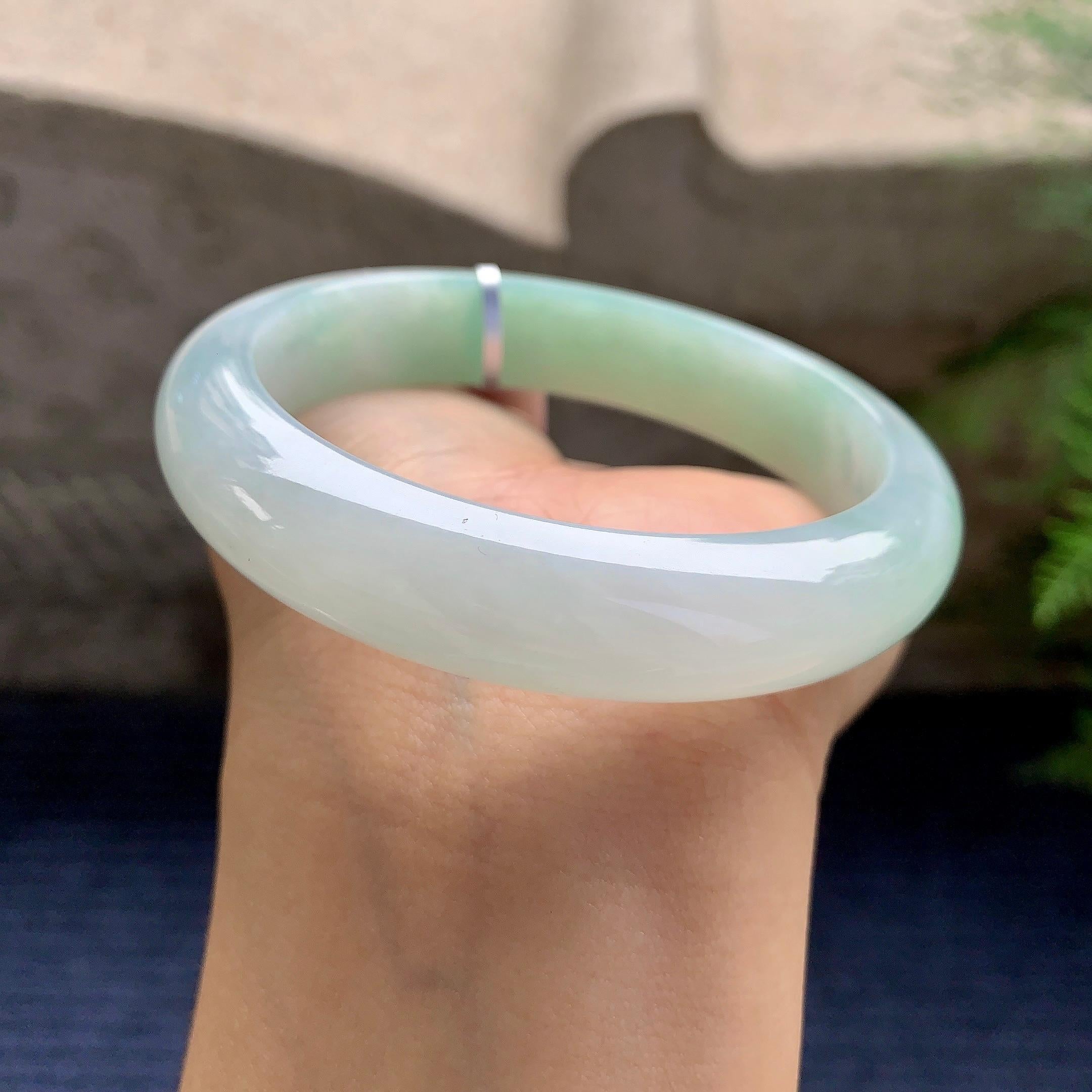 细糯种晴底平安镯（57.7mm）（yc280881）