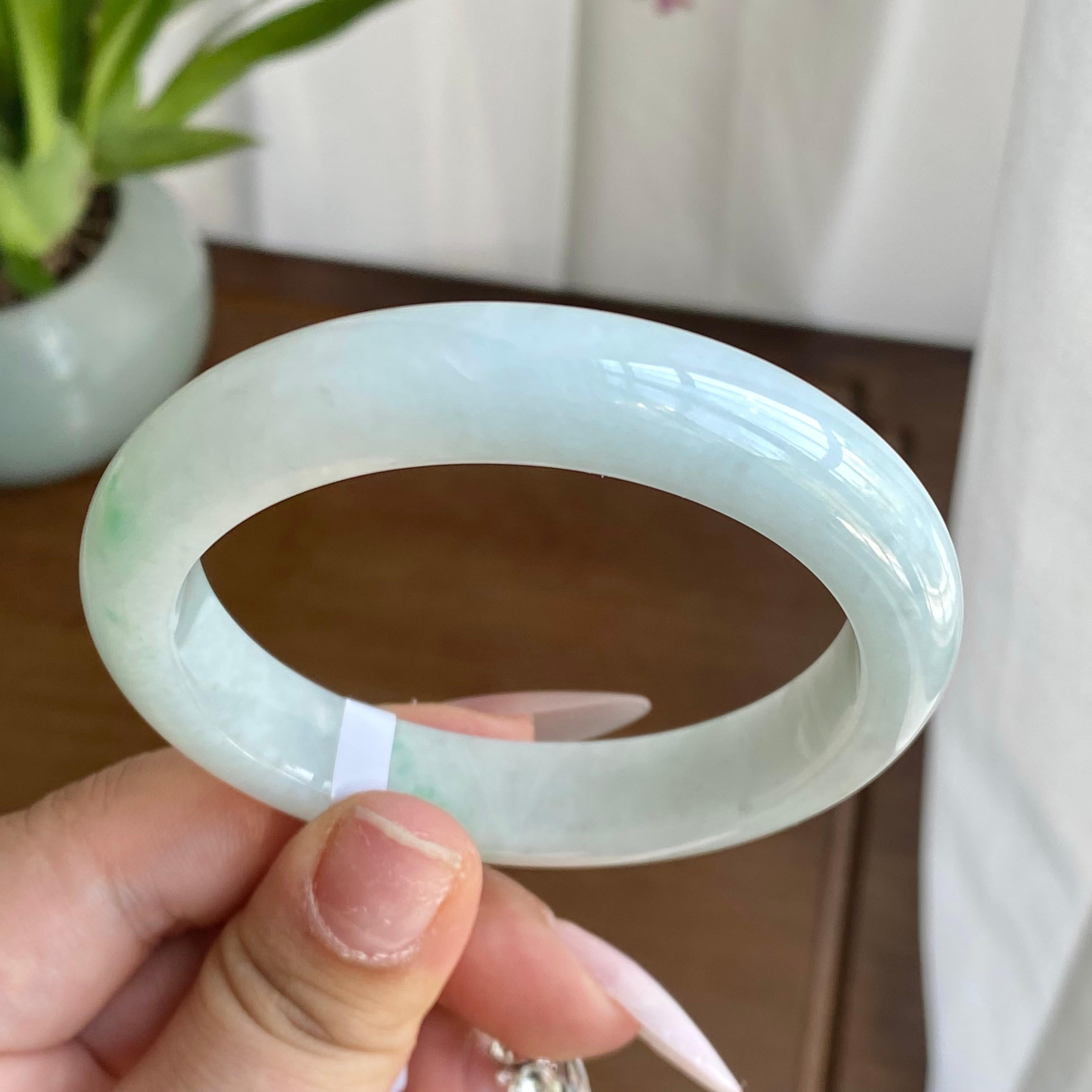 糯冰种飘花手镯（56圈）（yc298431）