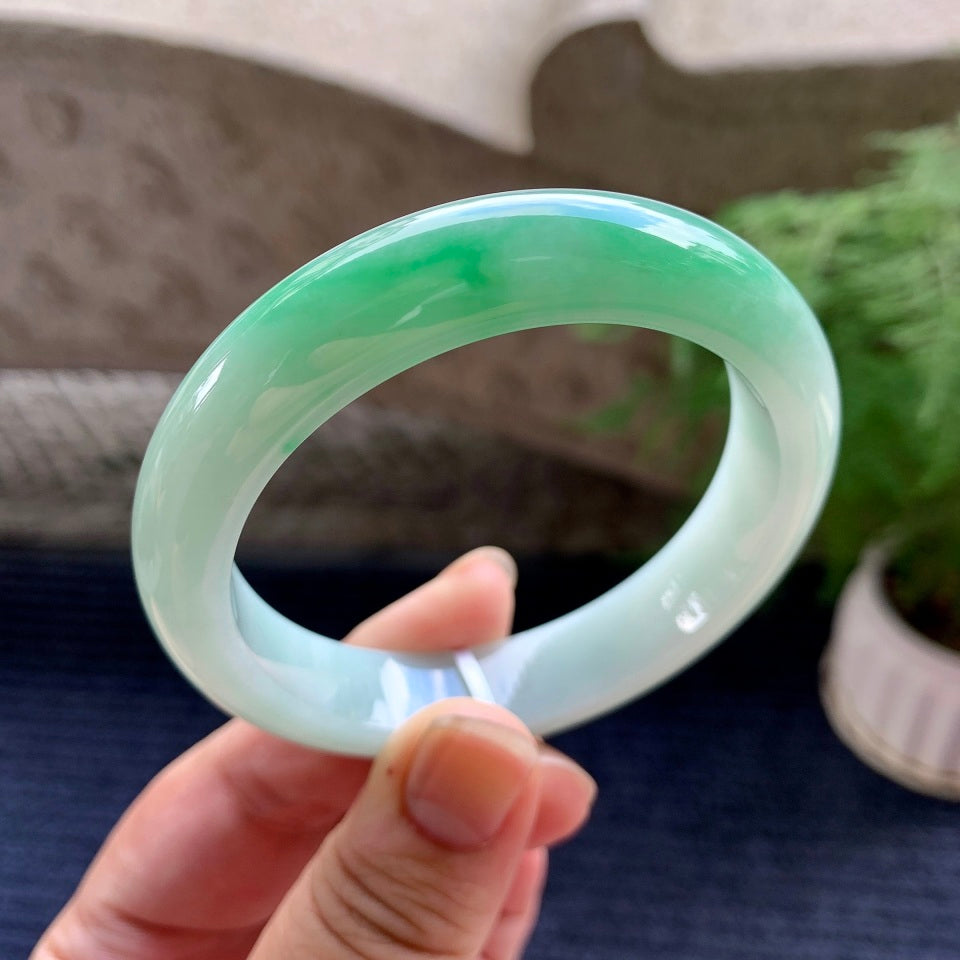 细糯种飘绿平安镯（56mm）（yc107282）