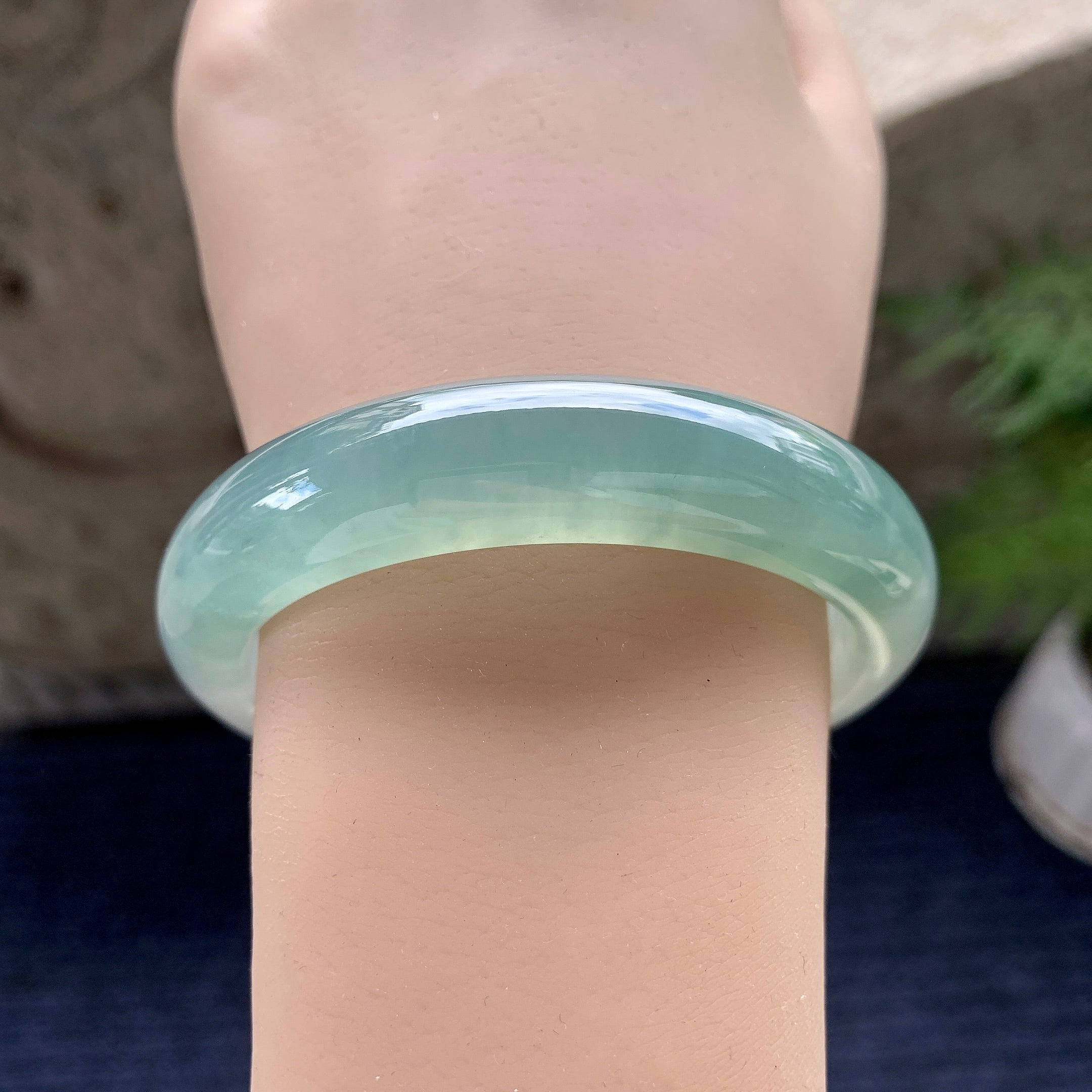 糯冰种蓝水平安镯（56.2mm）（yc117936）