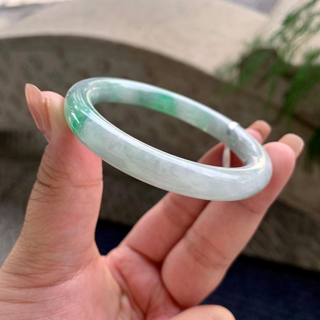 细糯种飘翠绿圆条手镯 52.8圈口 天然缅甸A货翡翠（yc532840）
