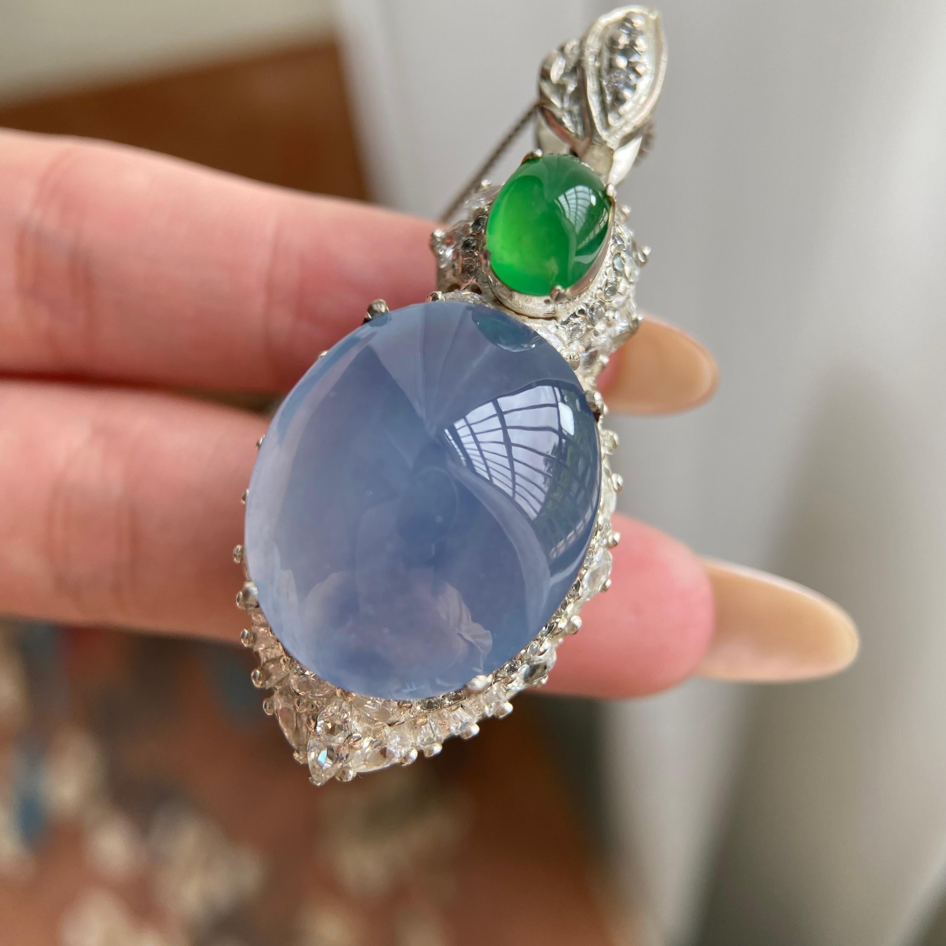 冰种紫罗兰鸽子蛋吊坠裸石（yc223657）