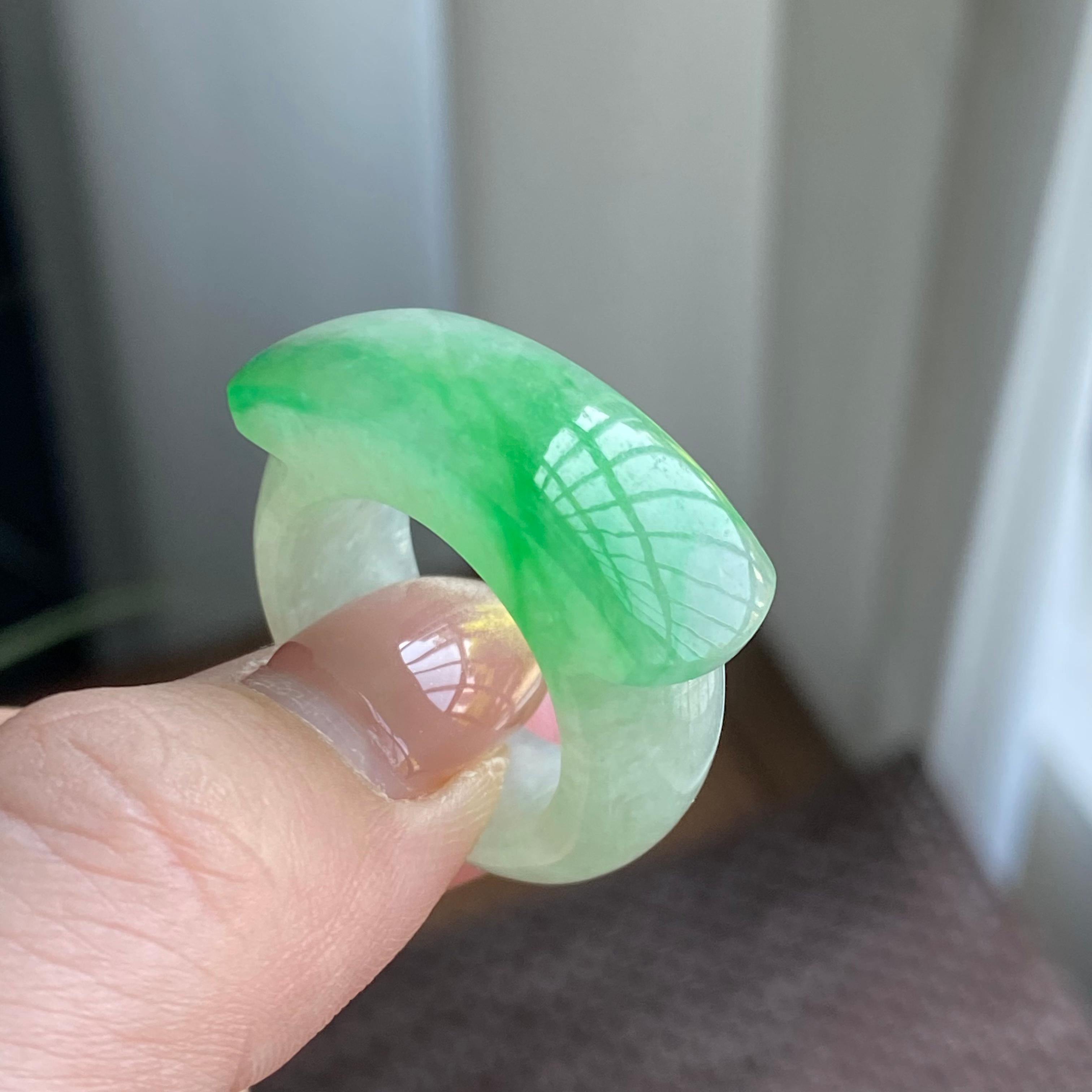 糯冰种金丝阳绿扳指（yc267891）