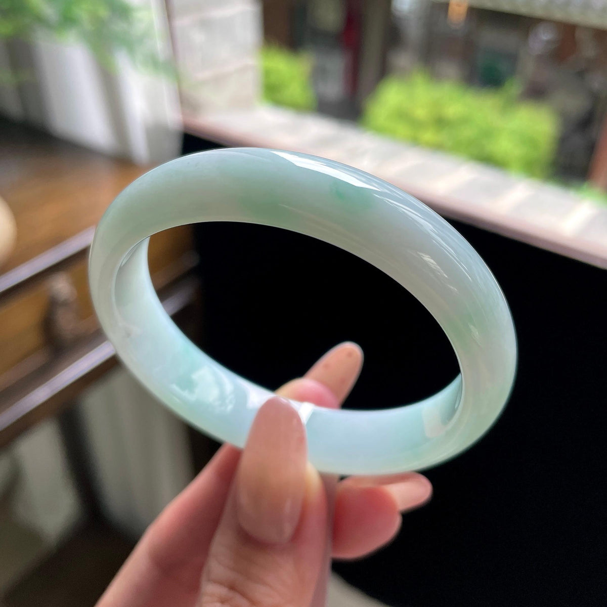 糯种带底色贵妃 55.6圈 天然缅甸A货翡翠（yc696408）