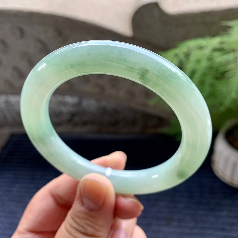 细糯种晴底飘花圆条手镯（56.2mm）（yc093311）