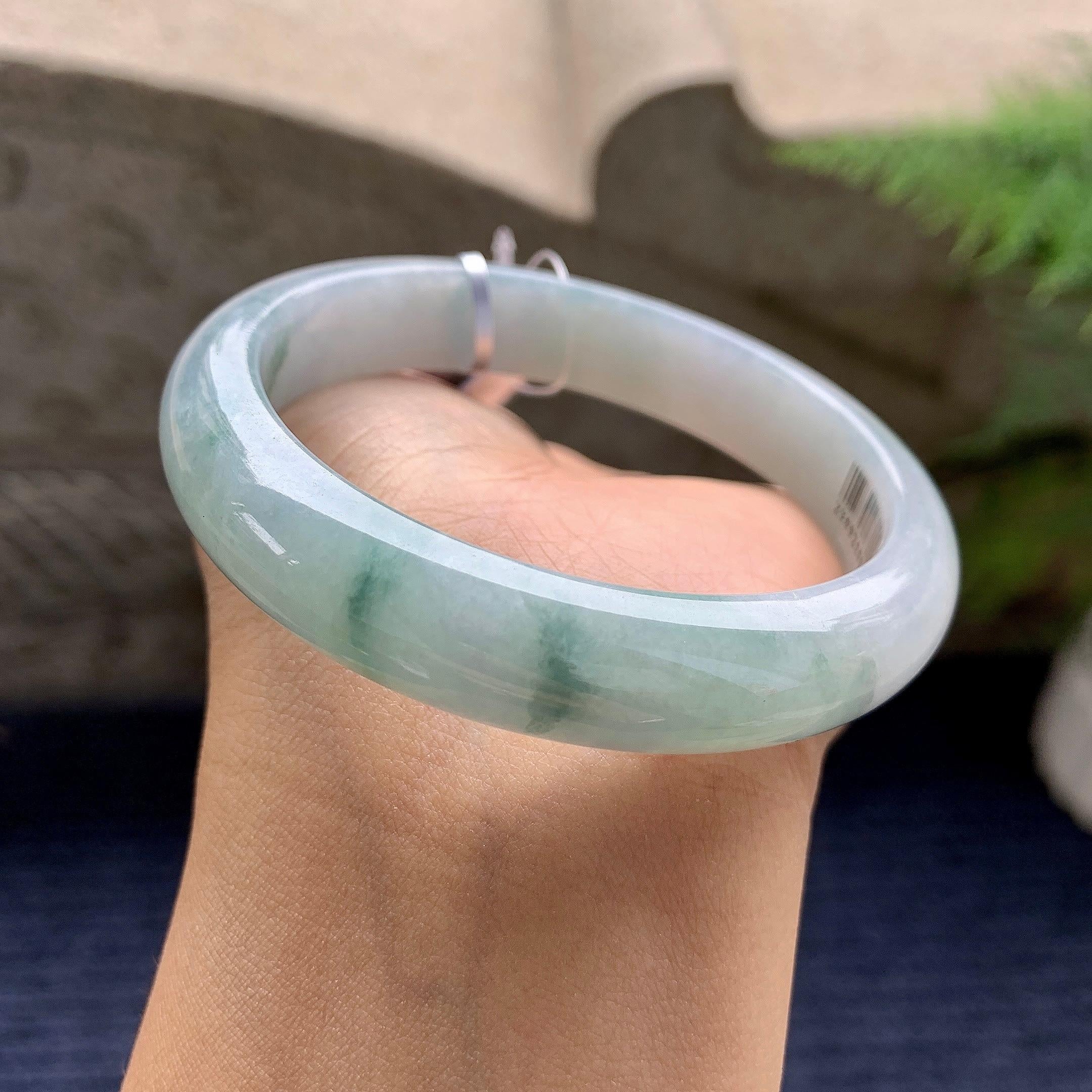 细糯种飘花平安镯（57mm）（yc281533）