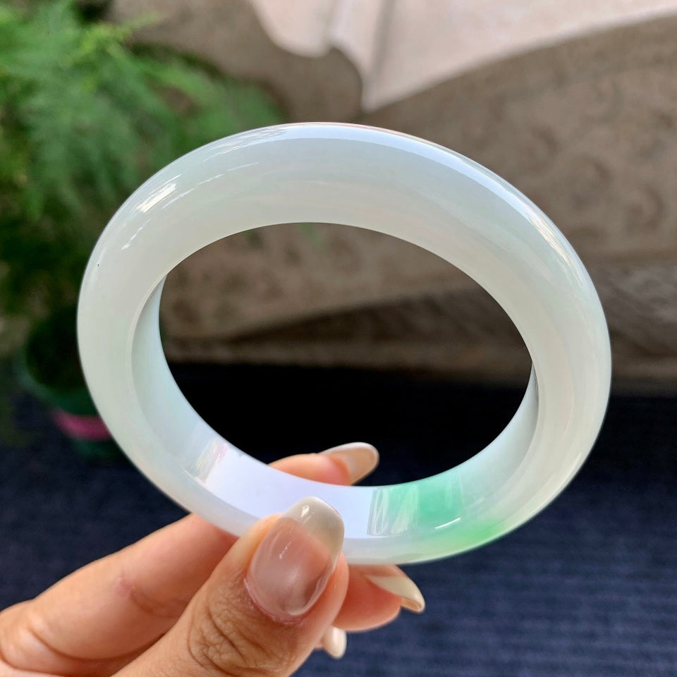 糯冰种飘绿花平安镯（56.5mm）（yc079307）