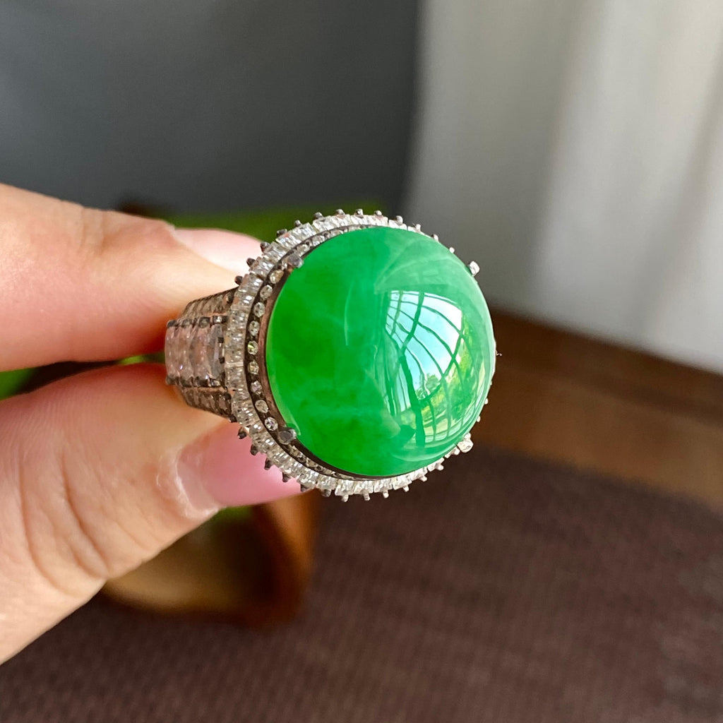 细糯种阳绿裸石蛋面（yc282884）