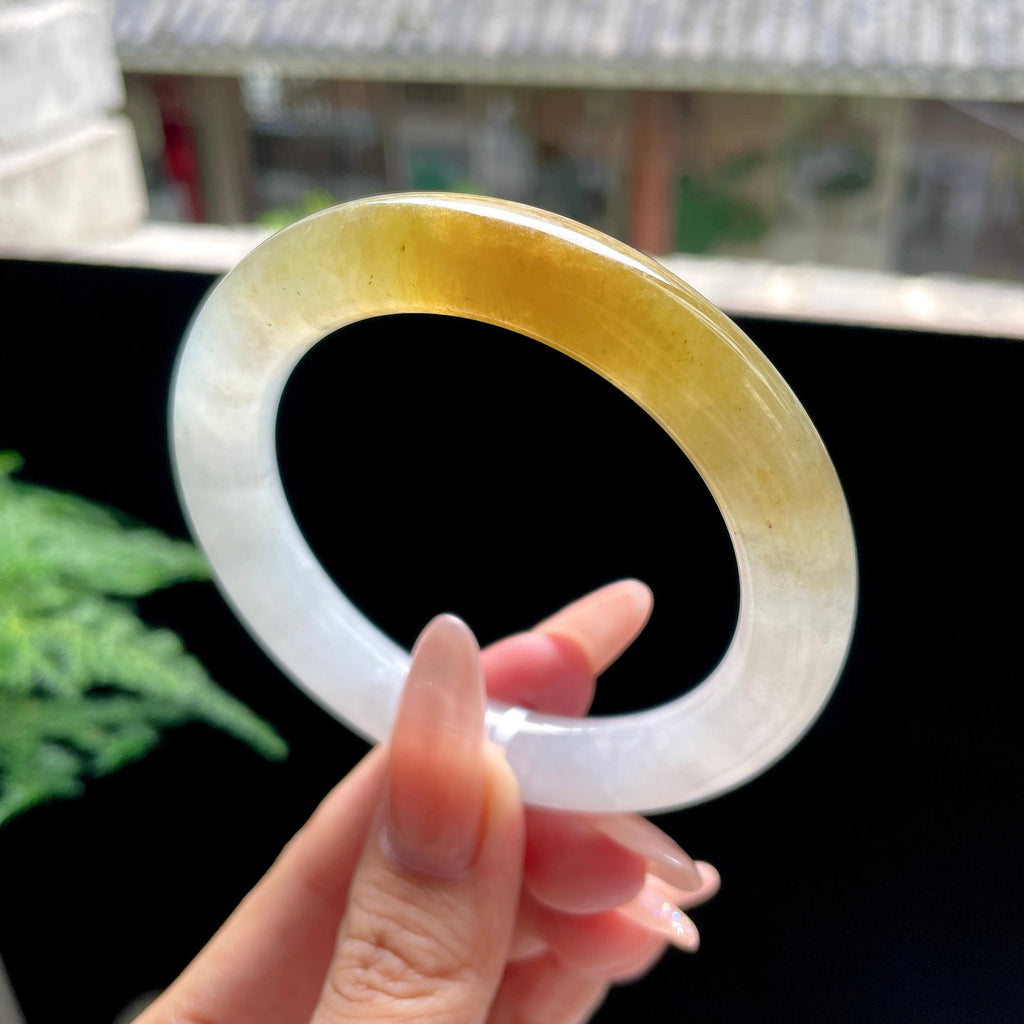 糯冰种黄翡圆条 54.5圈口 天然缅甸A货翡翠（yc527795）
