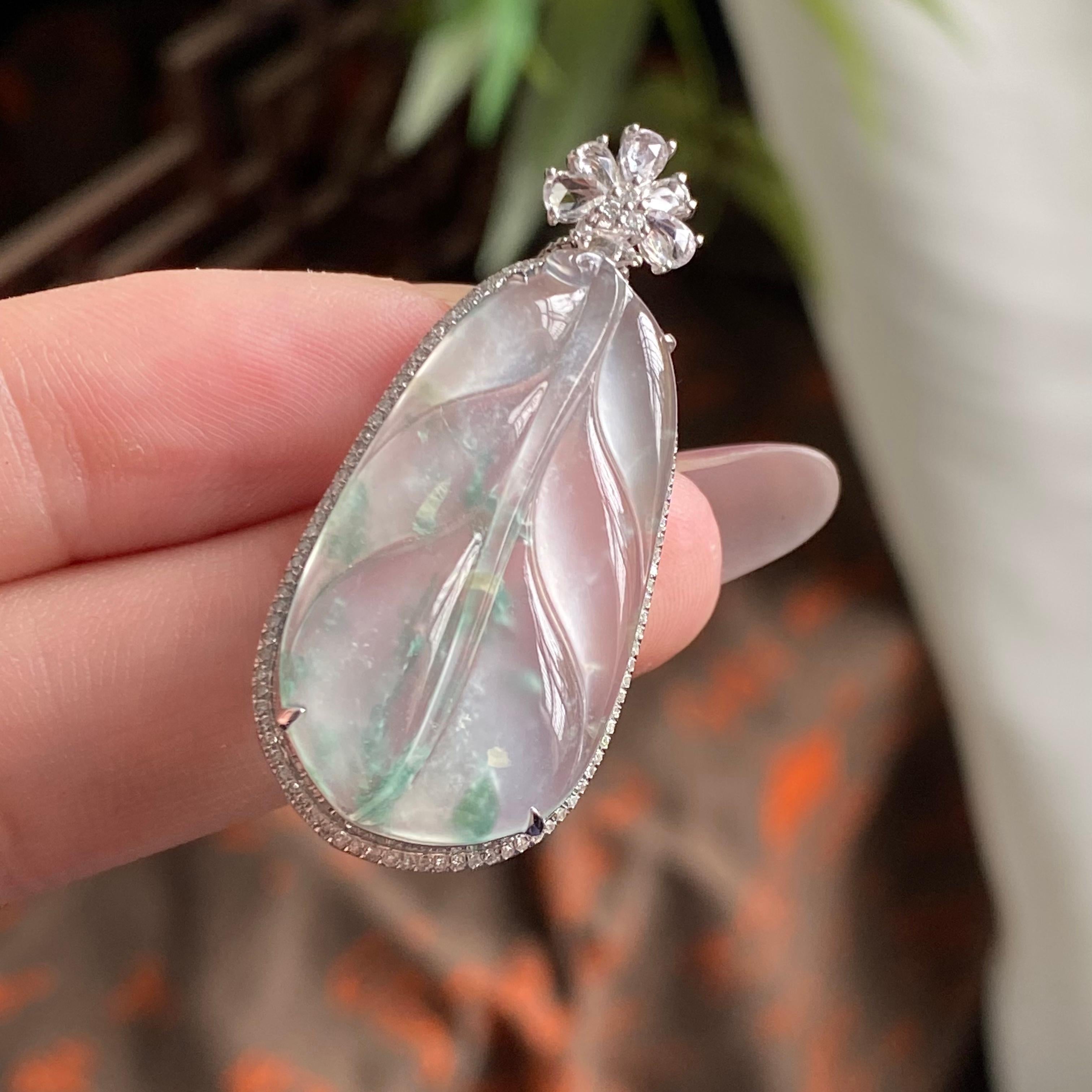 18k金钻镶冰玻种飘花玉叶吊坠（yc195102）