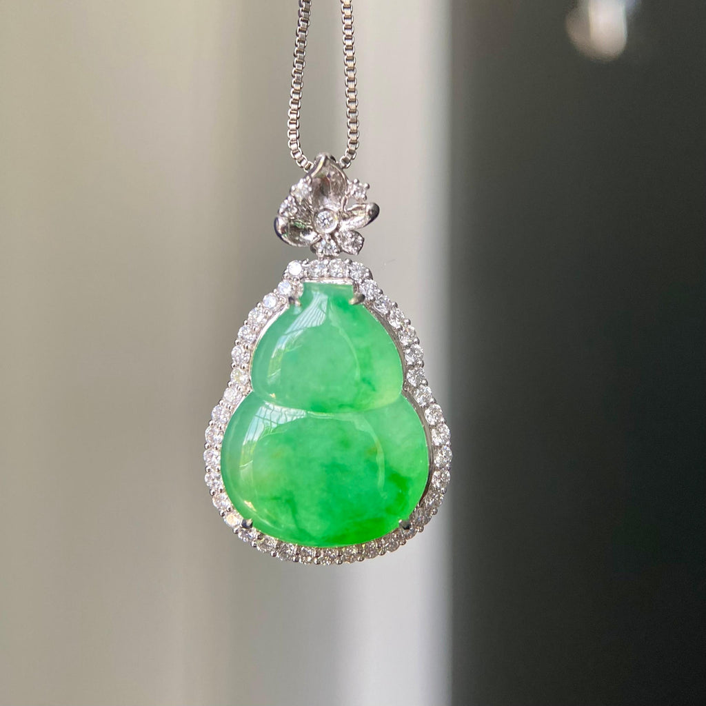 18k金钻镶冰种满绿葫芦吊坠（yc217119）