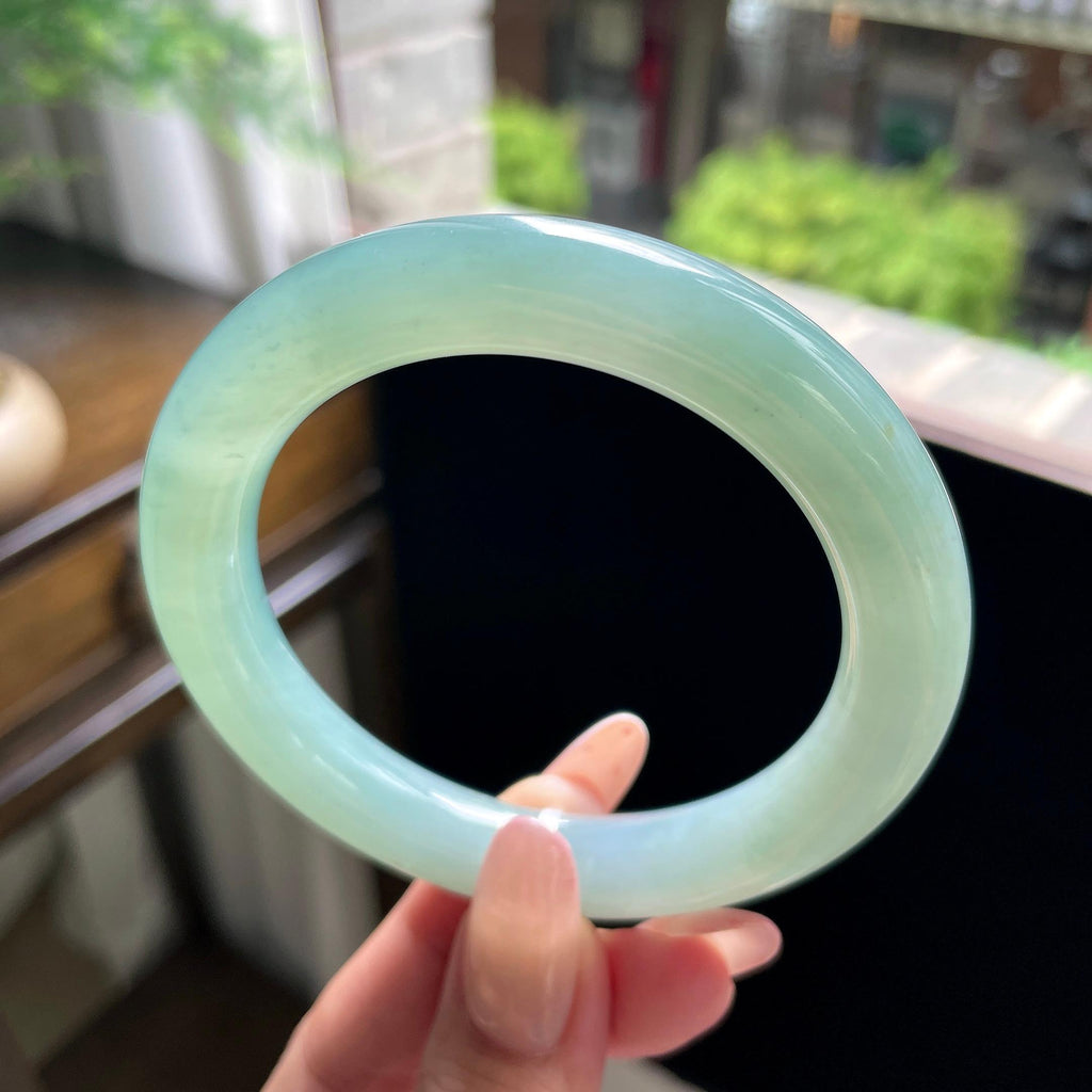 大圈口 糯冰种油青色湖水绿圆条 58圈 天然缅甸A货翡翠（yc696436）