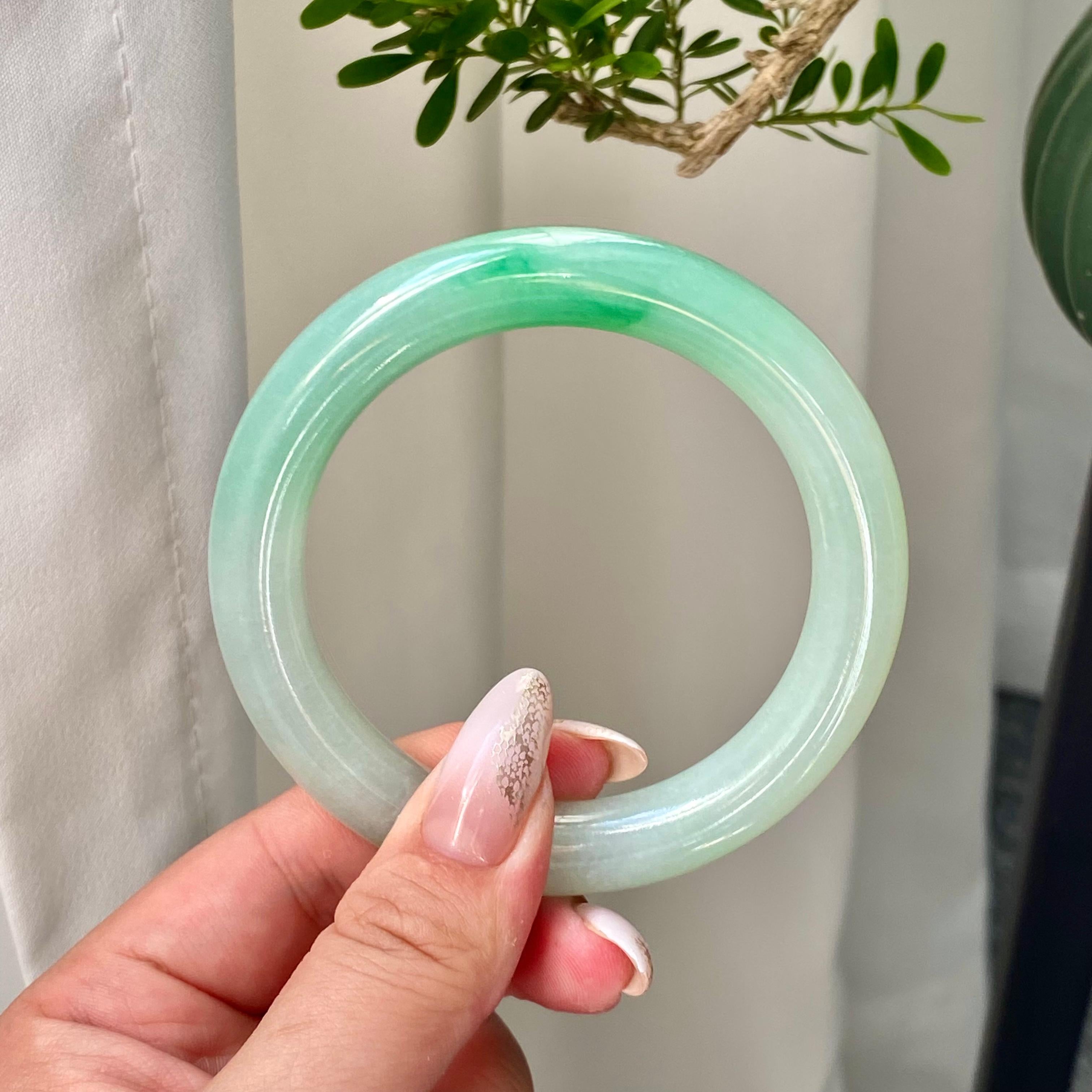 糯冰种晴底飘花圆条手镯（55圈）（yc203838）