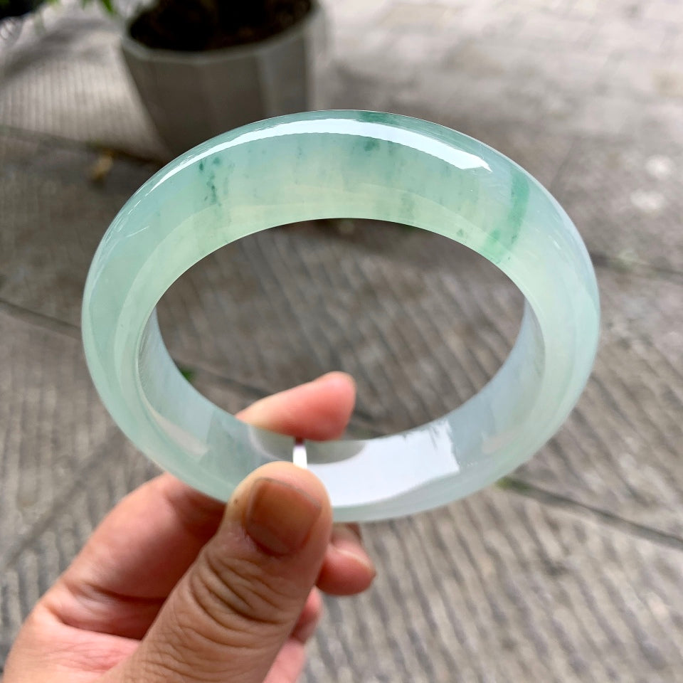 糯冰种飘花宽版轮胎手镯（63.6mm）（yc110990）