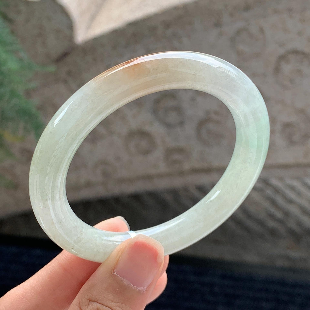 细糯种 飘黄翡圆条手镯 53圈 天然缅甸A货翡翠（yc699568）