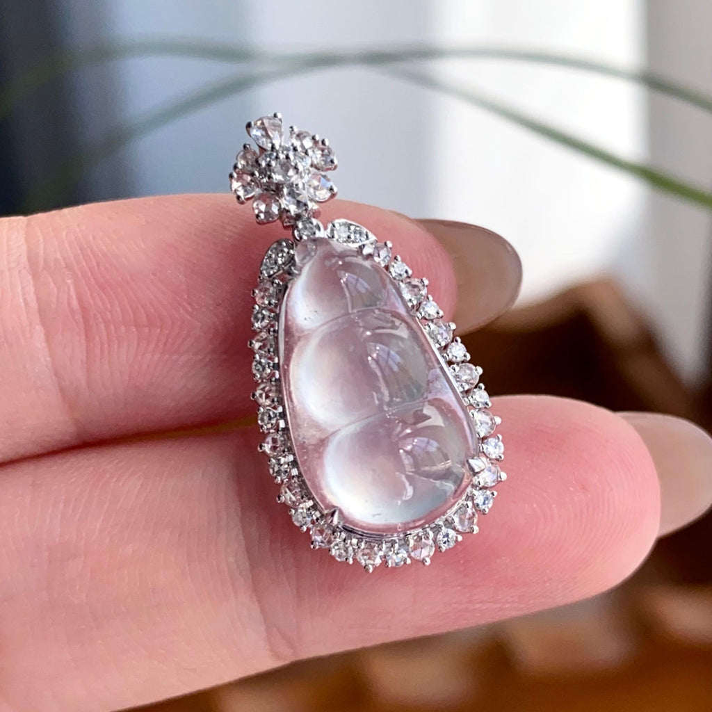 18k金钻镶冰玻种白月光福豆吊坠（yc256127）