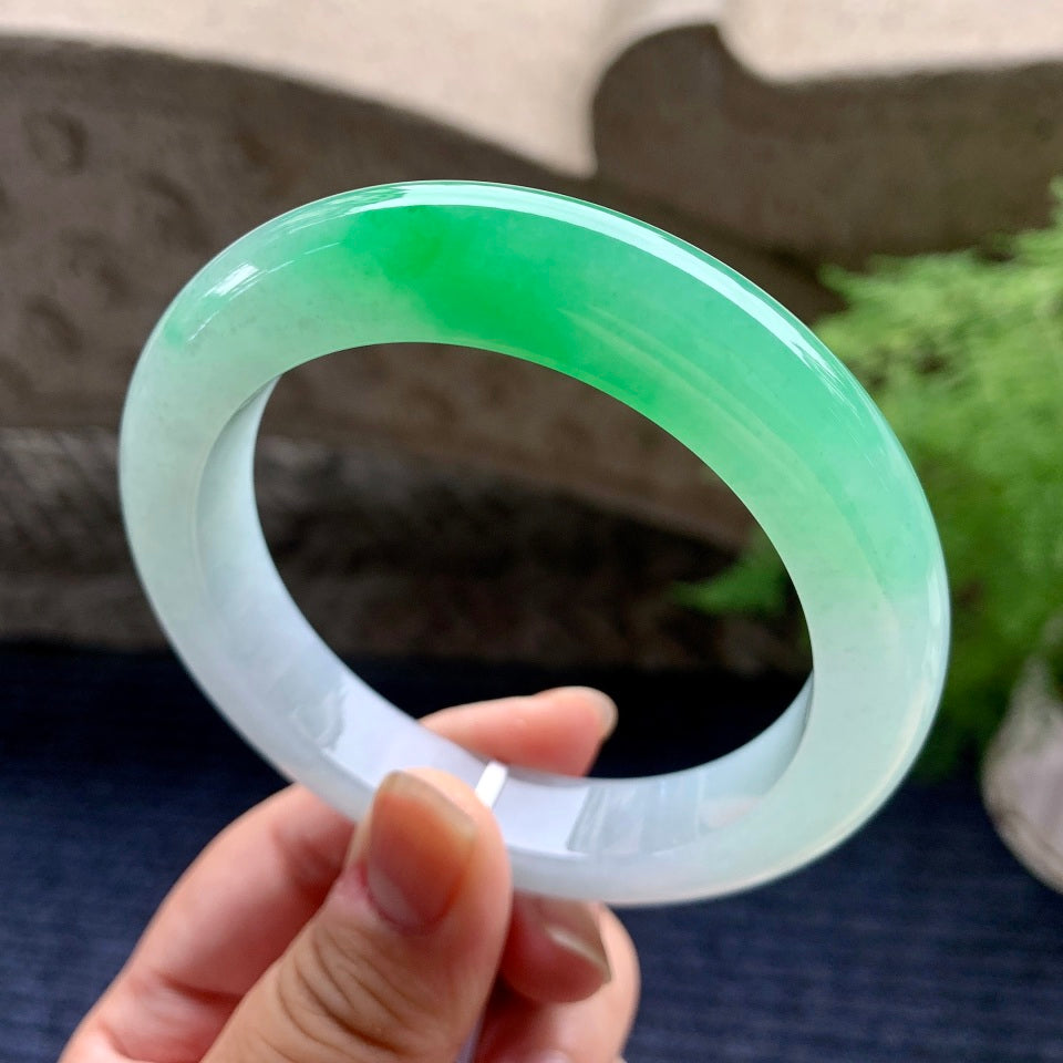 糯冰种飘阳绿平安镯（60.7mm）（yc096214）