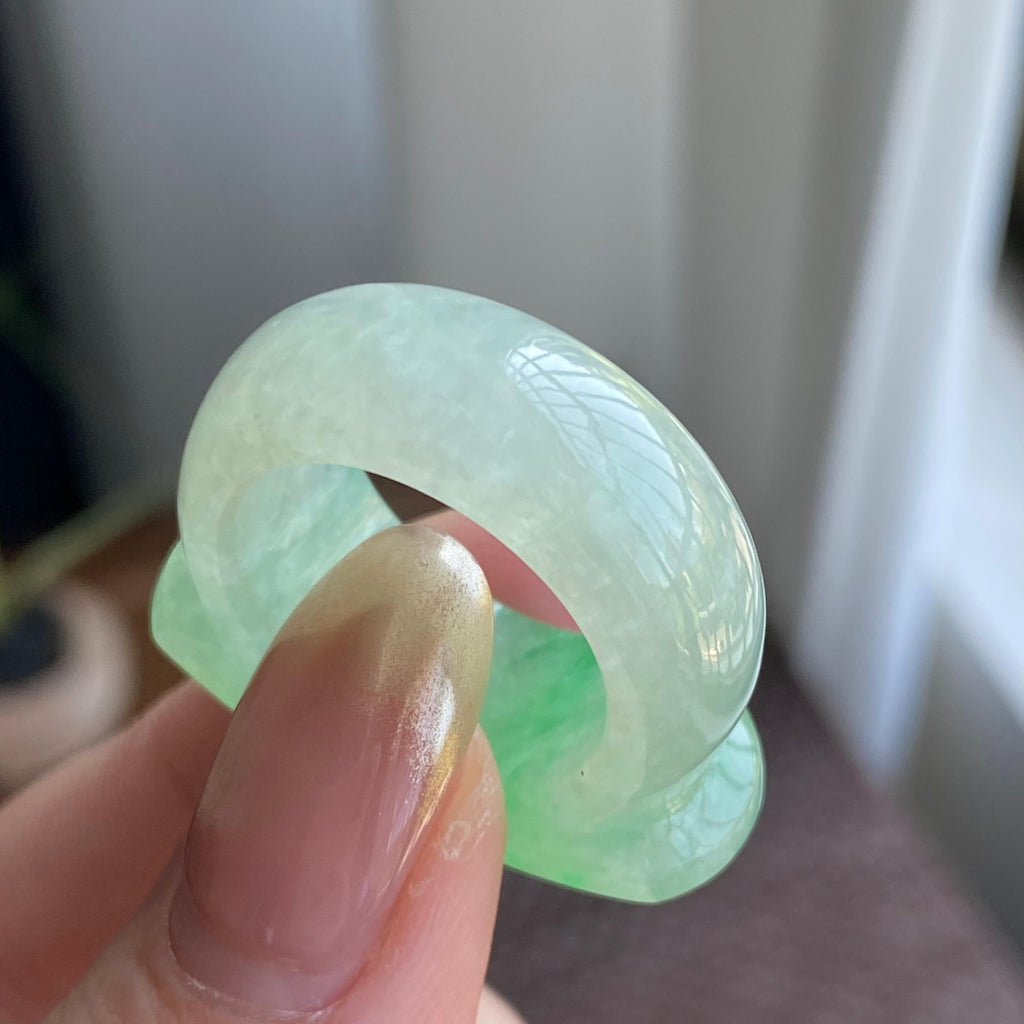 糯冰种金丝阳绿扳指（yc267893）