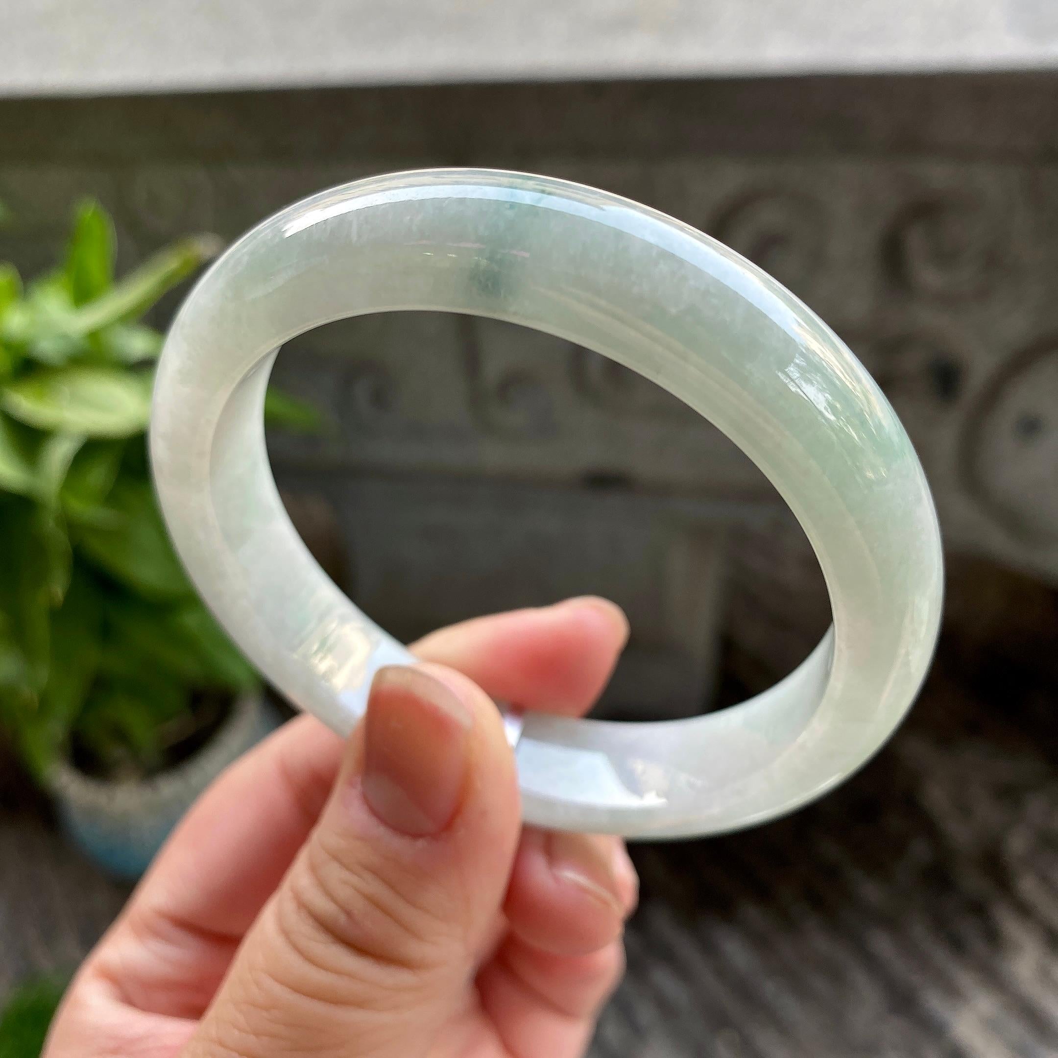 细糯种飘蓝花正圈平安镯57.3圈口 天然缅甸A货翡翠（yc313312）